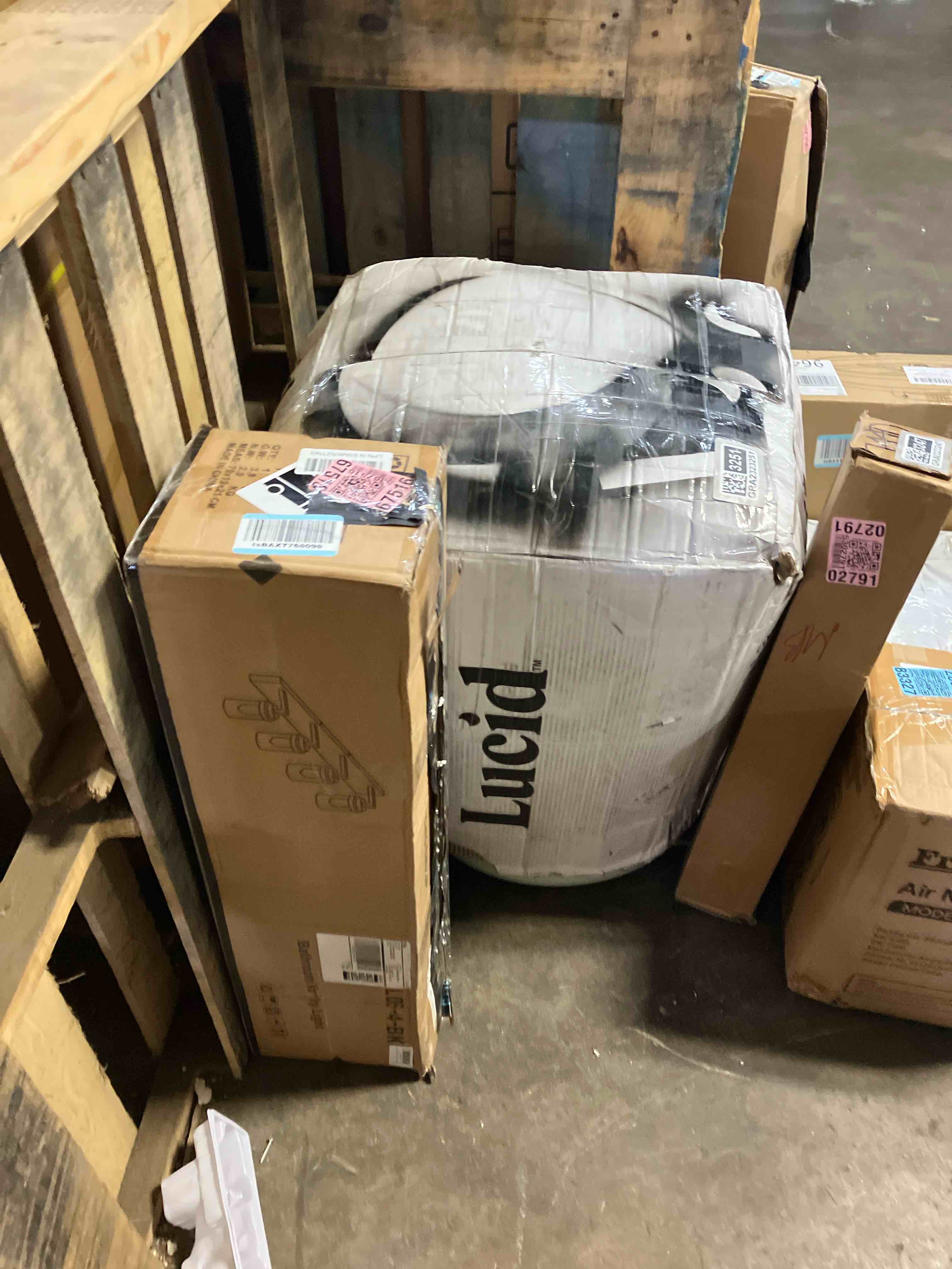 https://s3.amazonaws.com/lotting-images-prod/phillipi/GRA2323245_1755097182548.jpeg