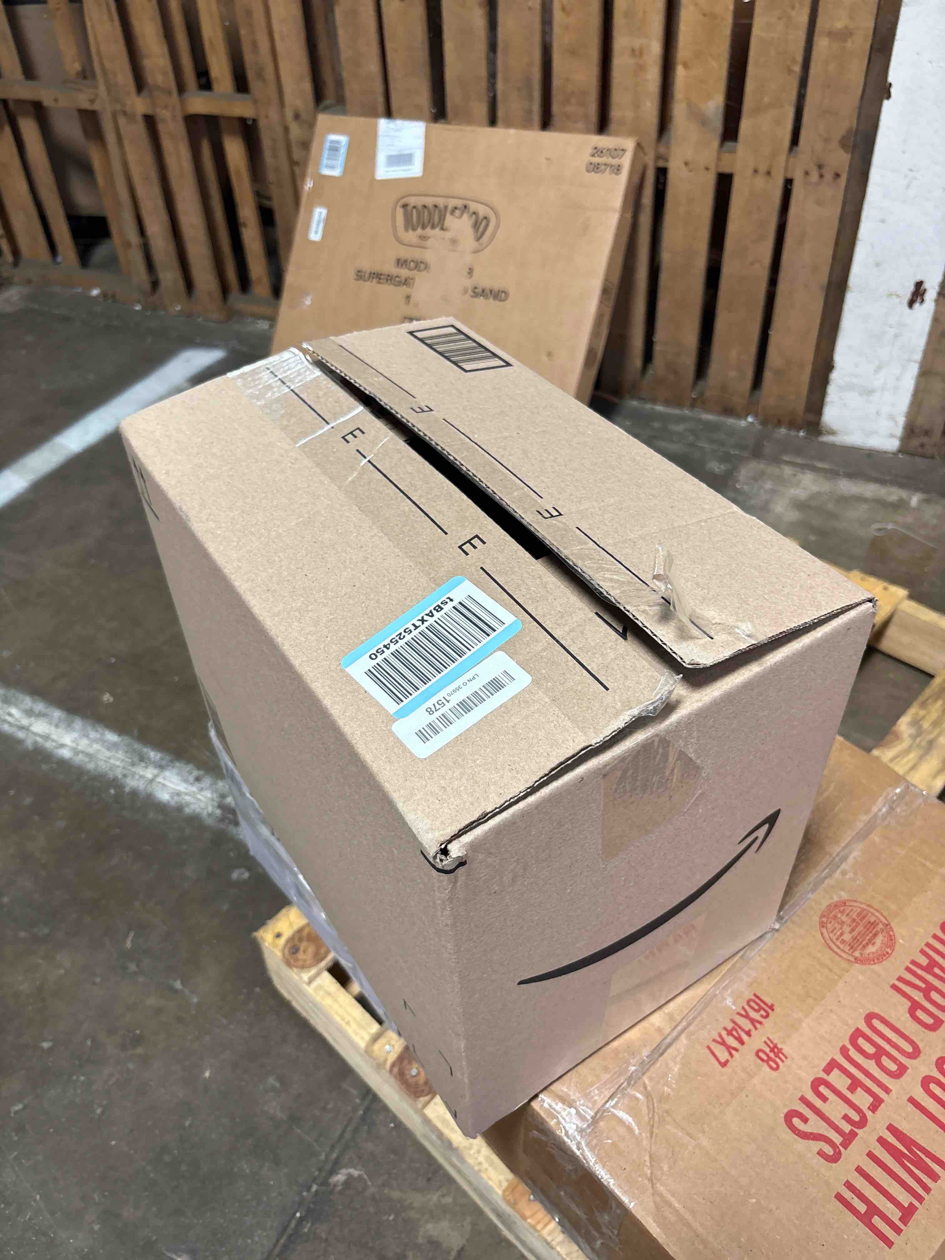 https://s3.amazonaws.com/lotting-images-prod/phillipi/GRA2323288_1755102660458.jpeg