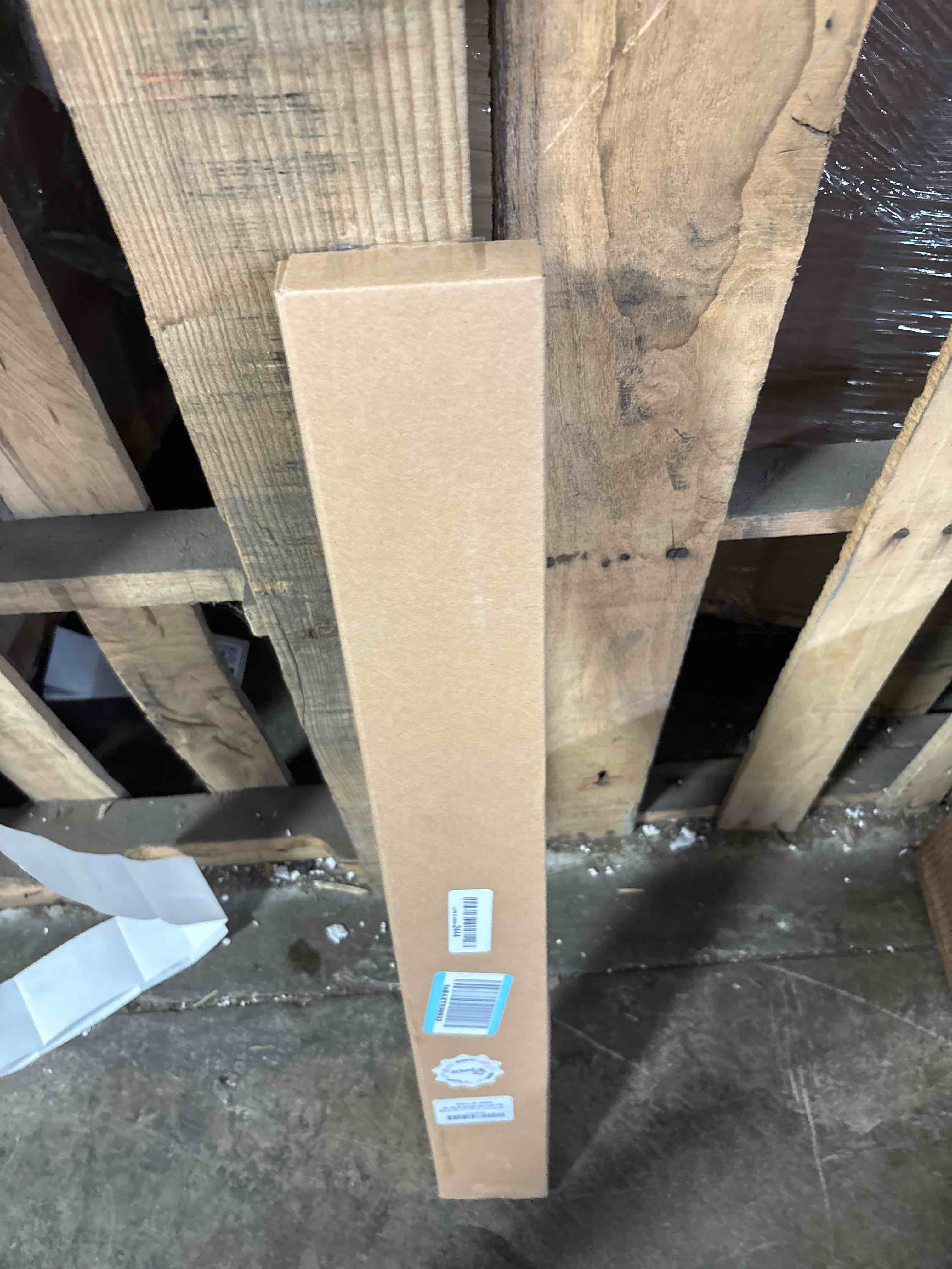 https://s3.amazonaws.com/lotting-images-prod/phillipi/GRA2323293_1755102032820.jpeg