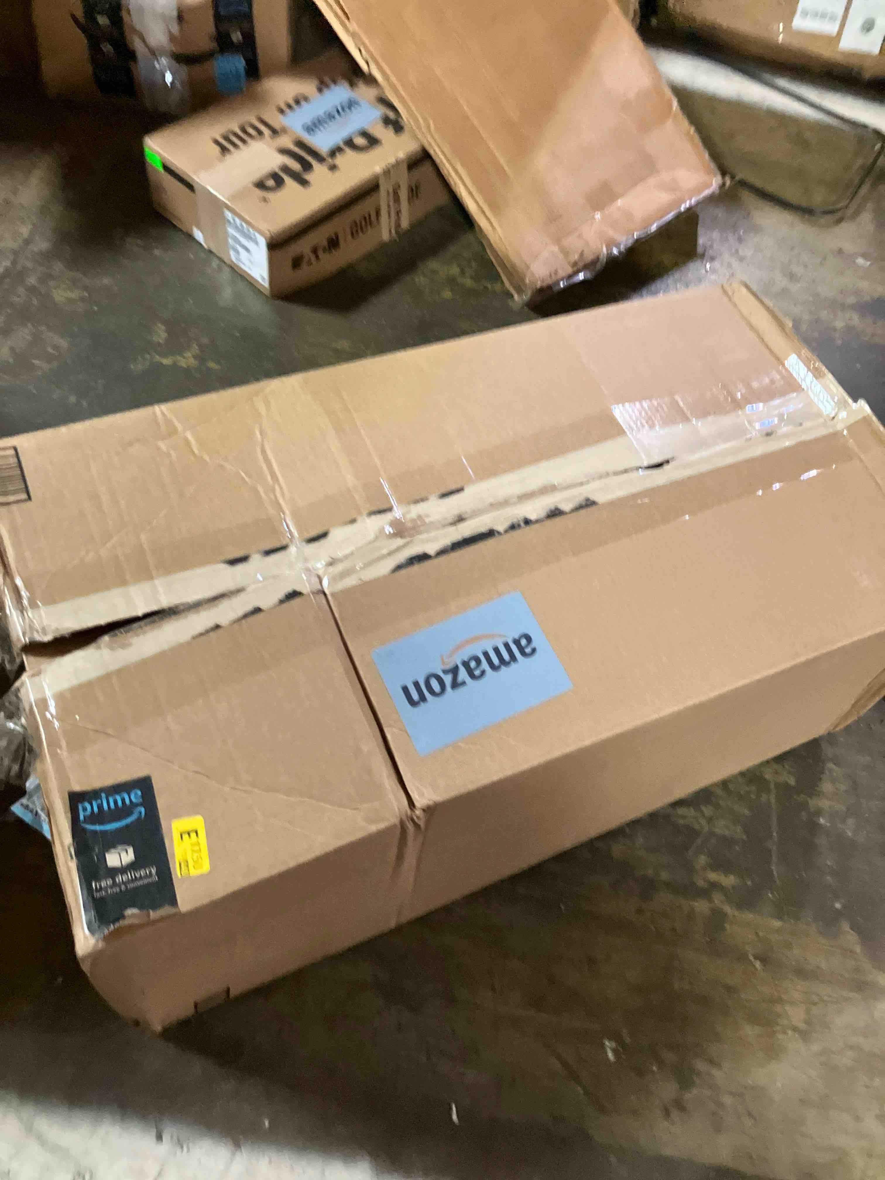 https://s3.amazonaws.com/lotting-images-prod/phillipi/GRA2323547_1755273237886.jpeg