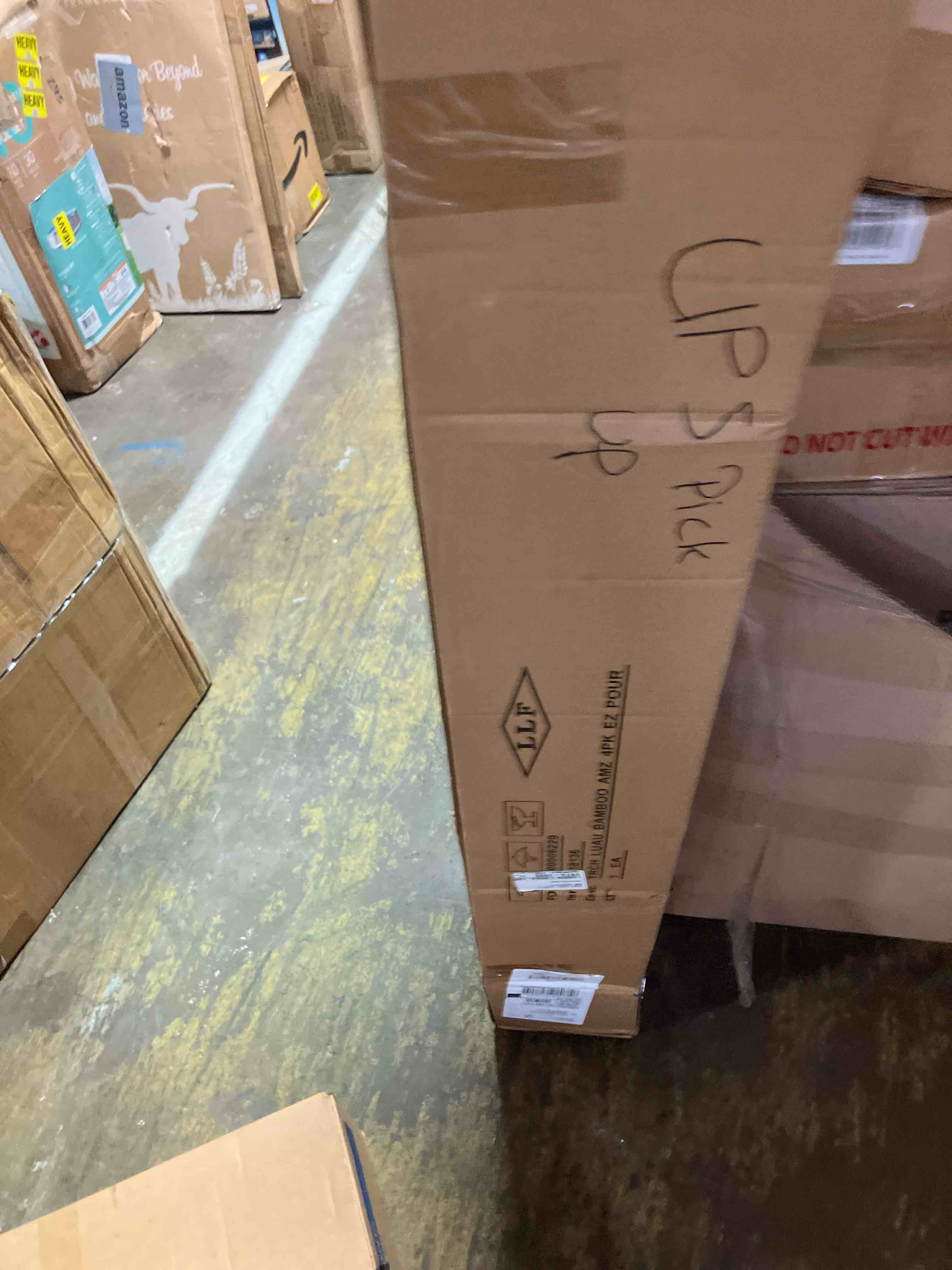 https://s3.amazonaws.com/lotting-images-prod/phillipi/GRA2323555_1755272545943.jpeg