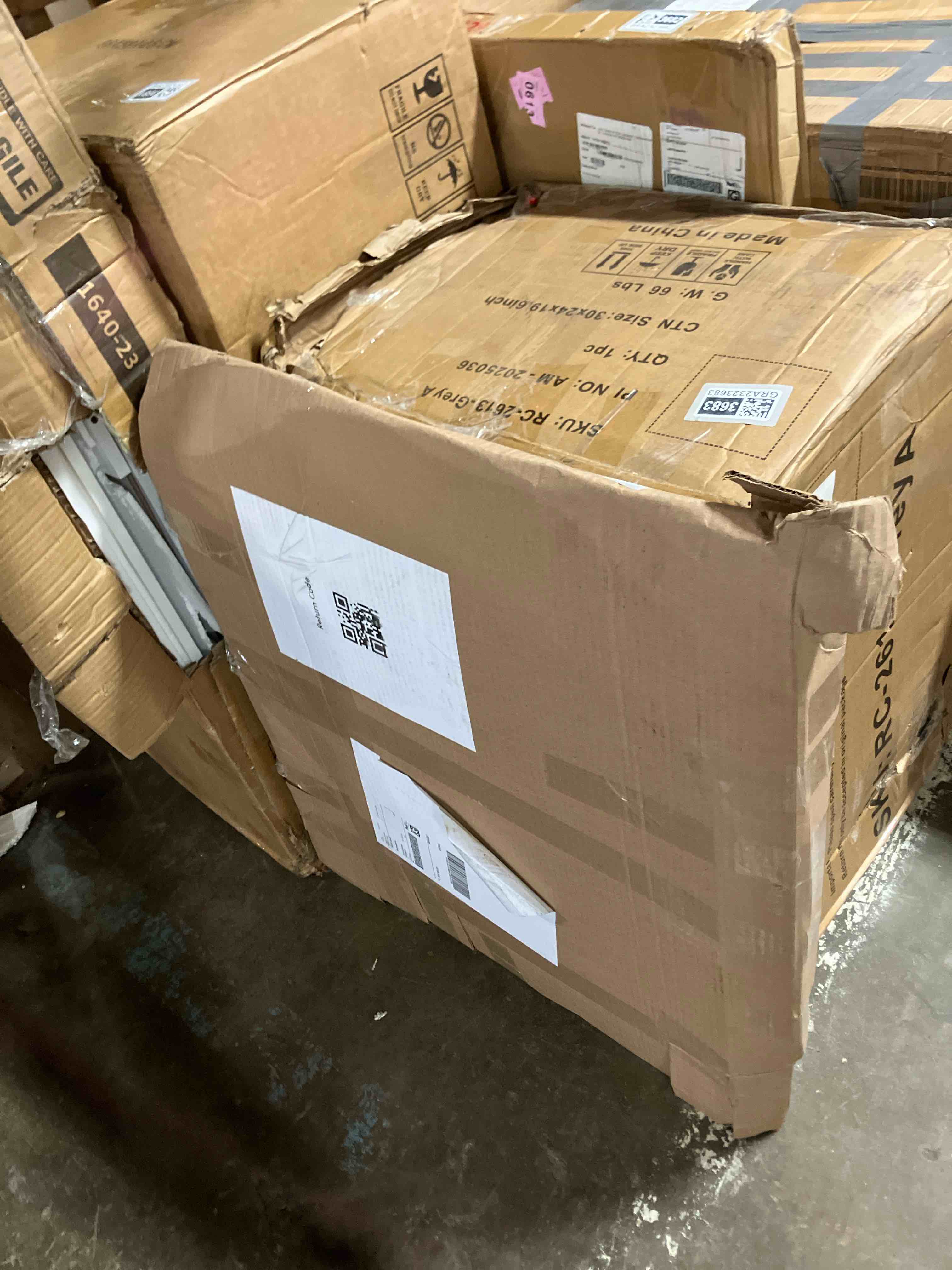 https://s3.amazonaws.com/lotting-images-prod/phillipi/GRA2323685_1756321718647.jpeg