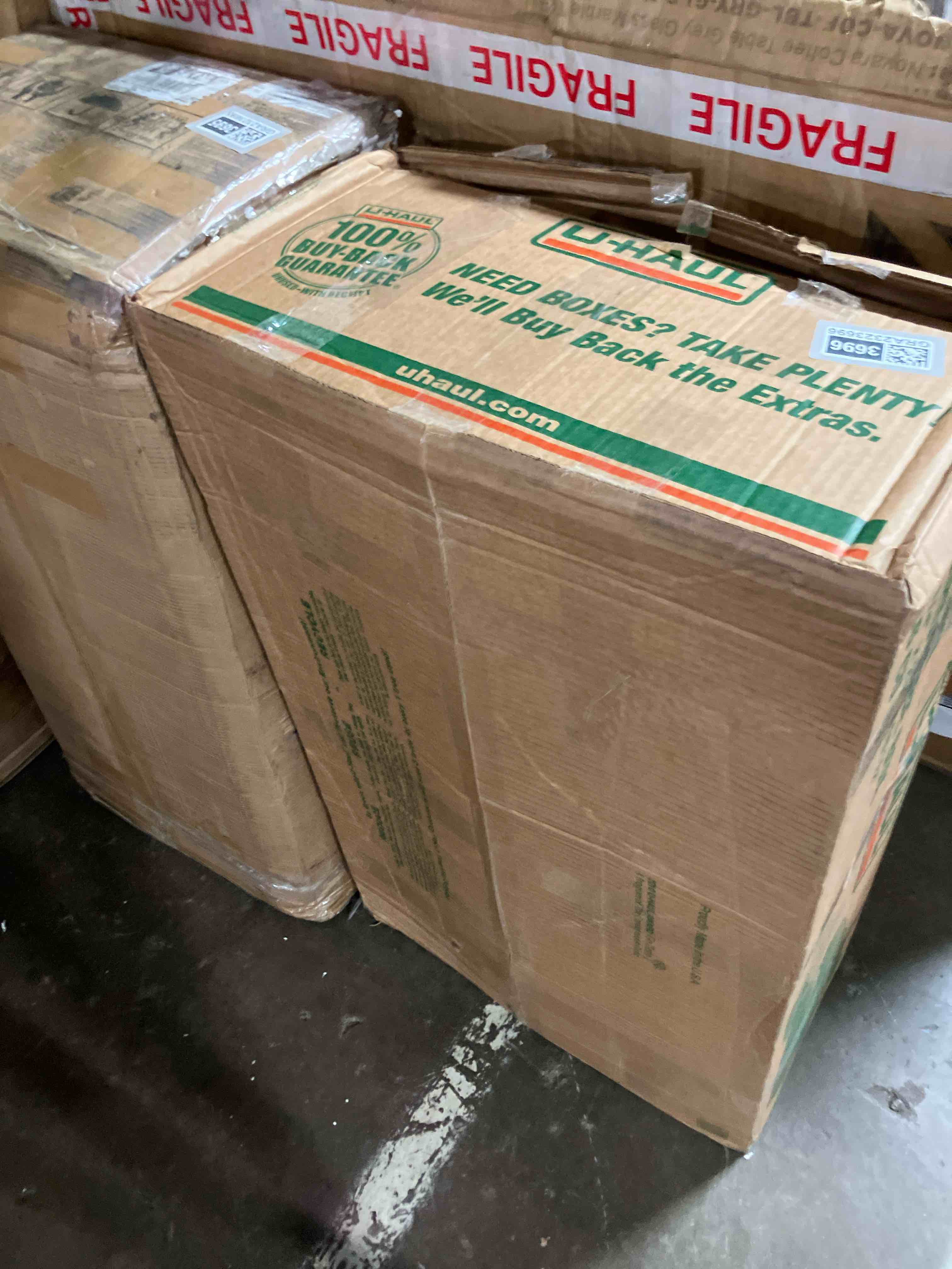 https://s3.amazonaws.com/lotting-images-prod/phillipi/GRA2323696_1756327197477.jpeg
