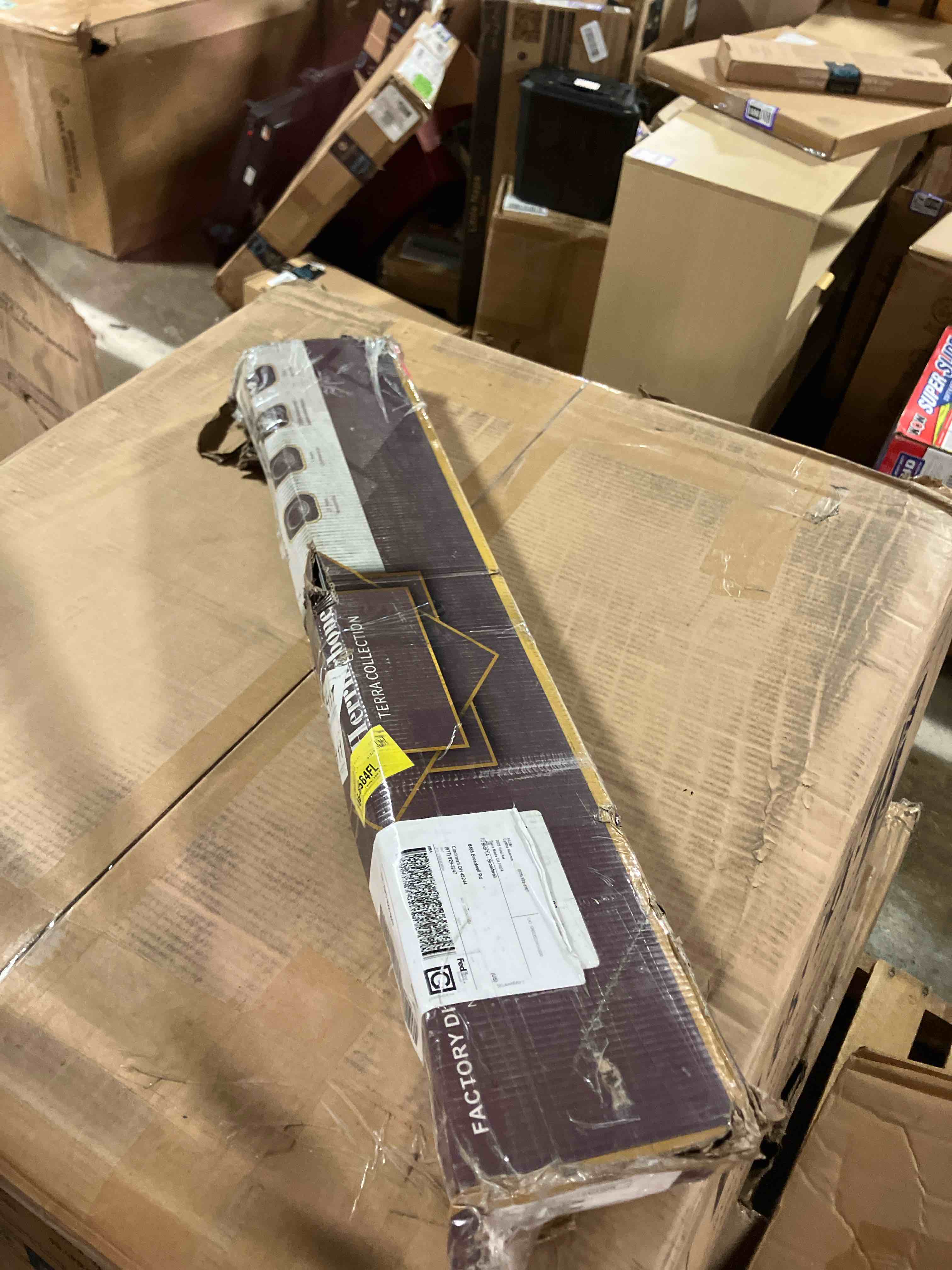 https://s3.amazonaws.com/lotting-images-prod/phillipi/GRA2323703_1756331052417.jpeg