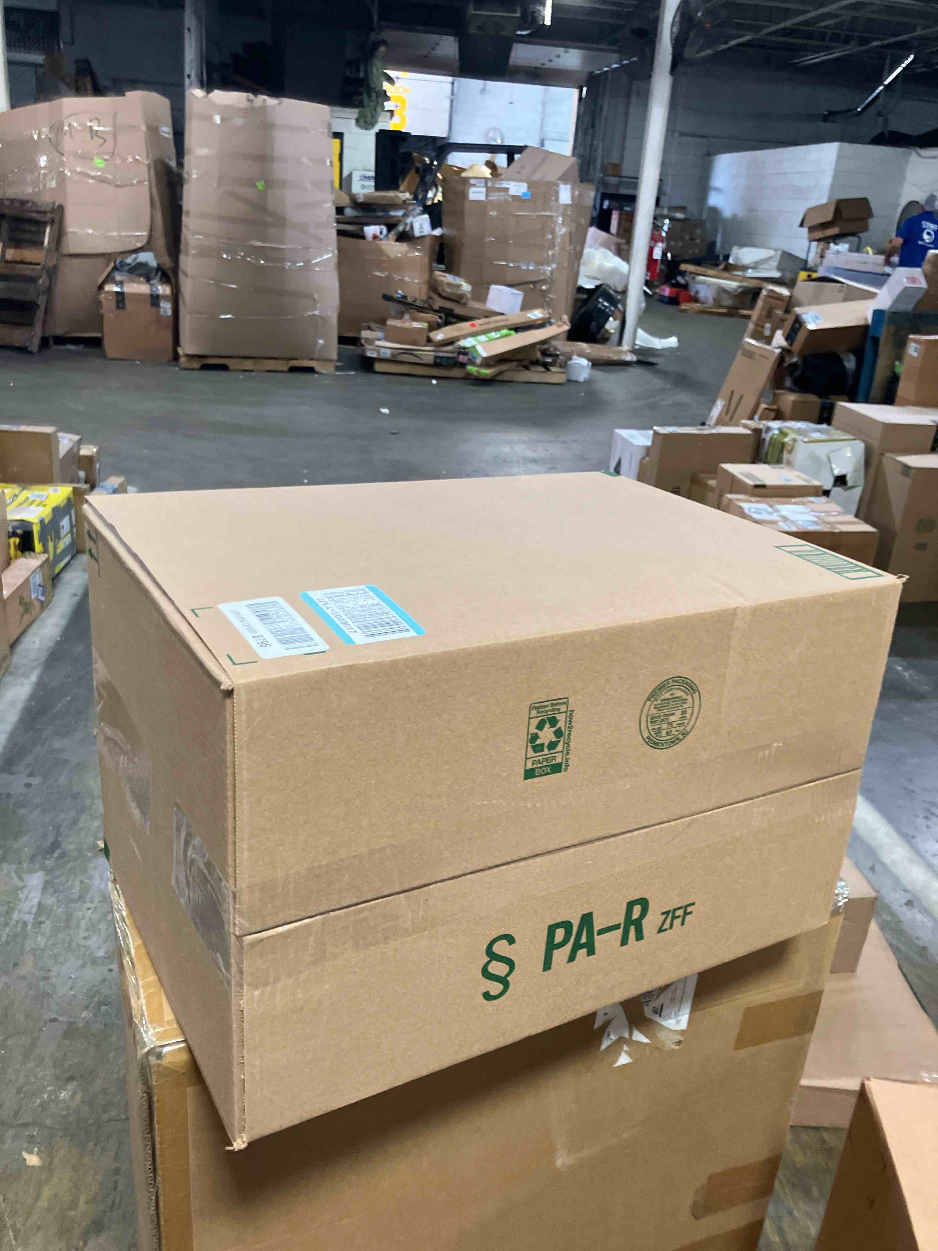 https://s3.amazonaws.com/lotting-images-prod/phillipi/GRA2323838_1756330575109.jpeg