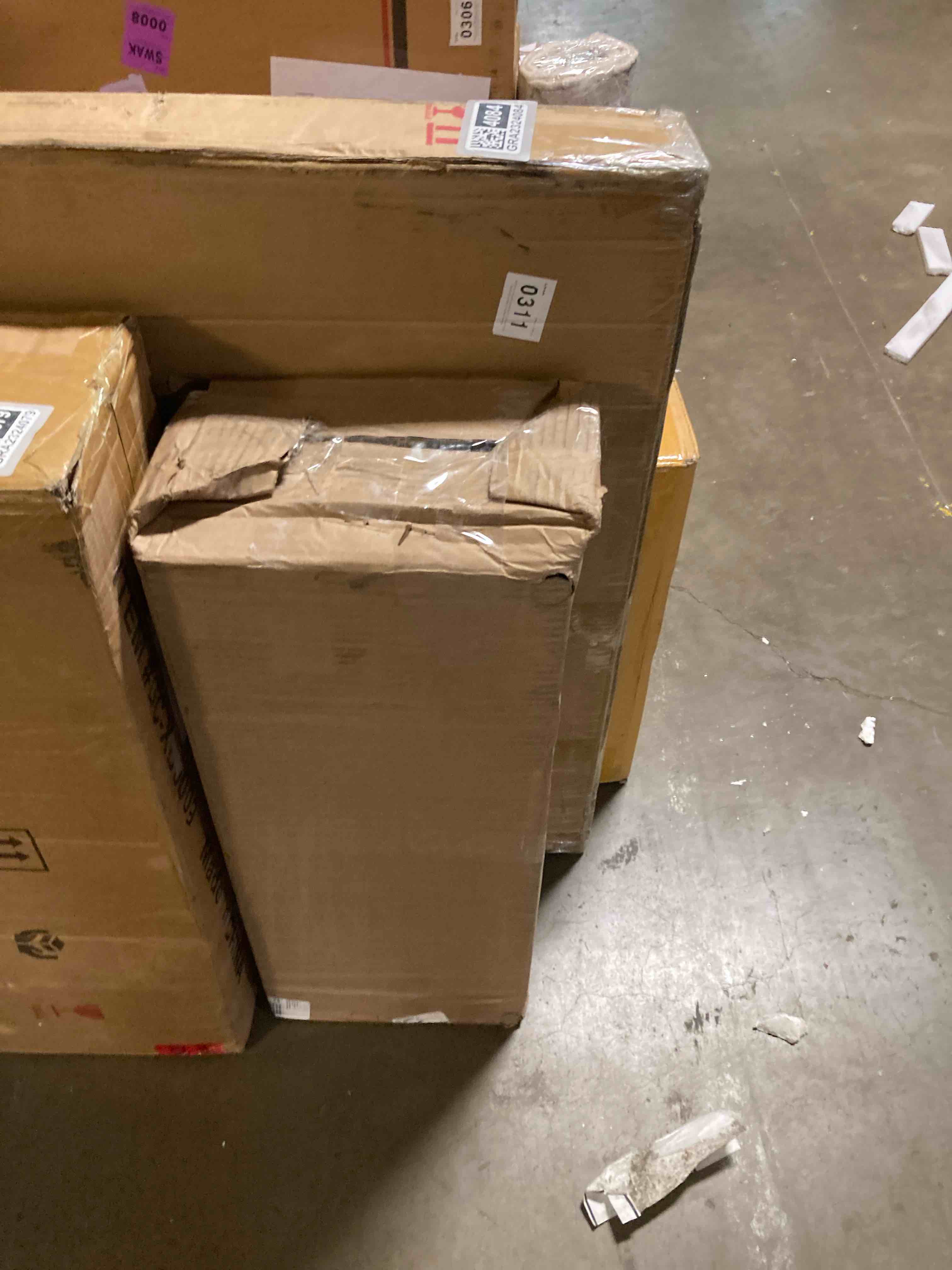 https://s3.amazonaws.com/lotting-images-prod/phillipi/GRA2324087_1756930287794.jpeg