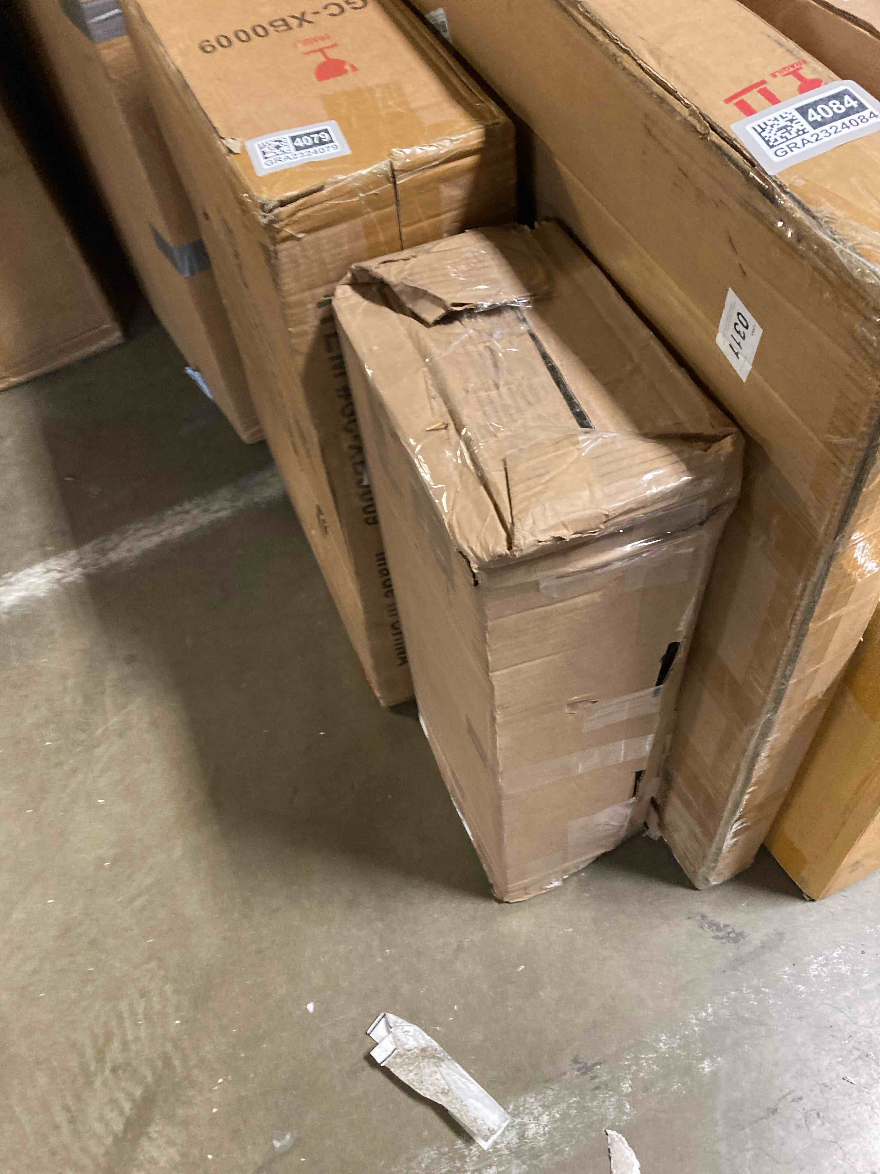 https://s3.amazonaws.com/lotting-images-prod/phillipi/GRA2324087_1756930290871.jpeg