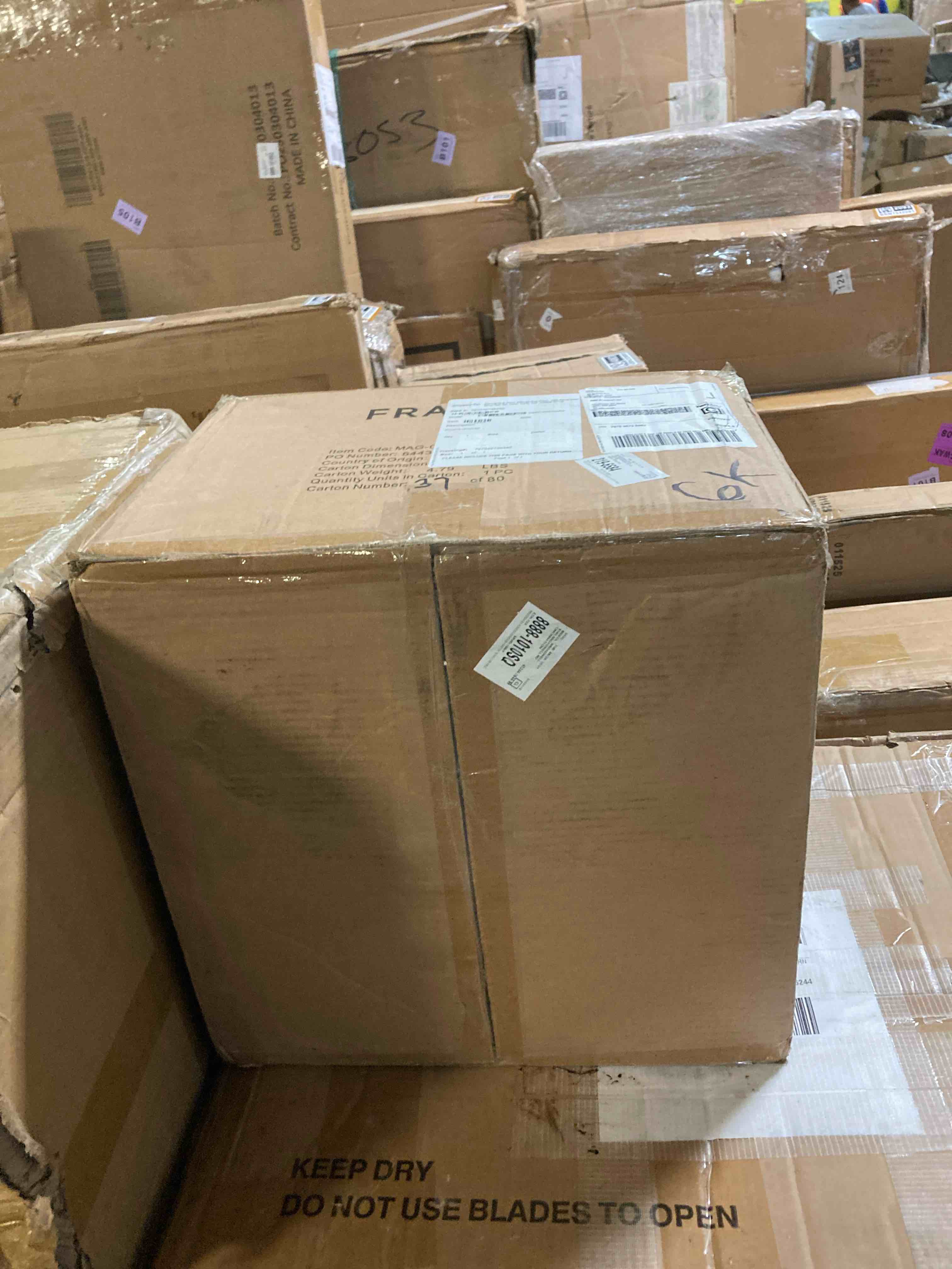 https://s3.amazonaws.com/lotting-images-prod/phillipi/GRA2324090_1756930584378.jpeg