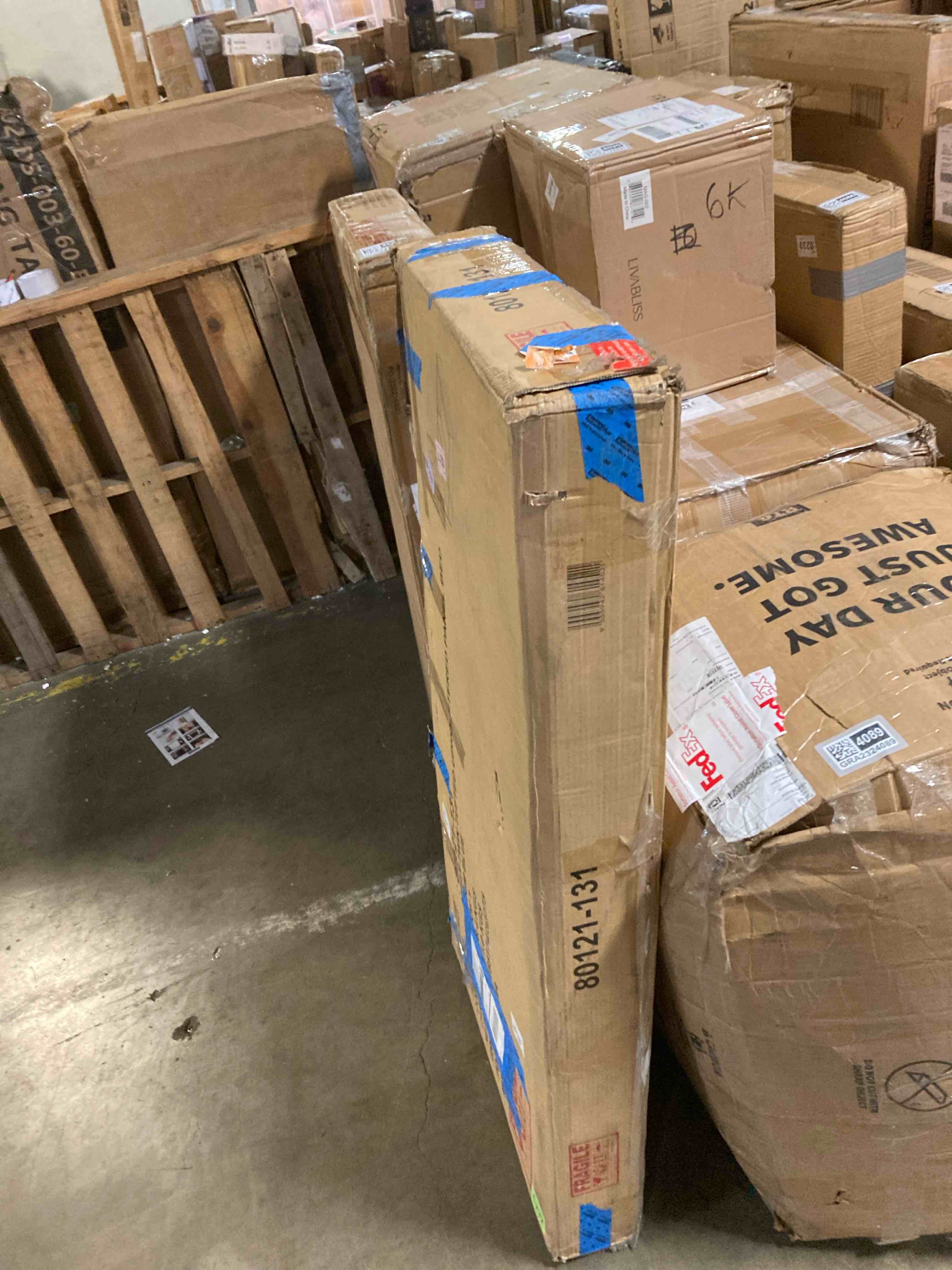 https://s3.amazonaws.com/lotting-images-prod/phillipi/GRA2324092_1756930923151.jpeg