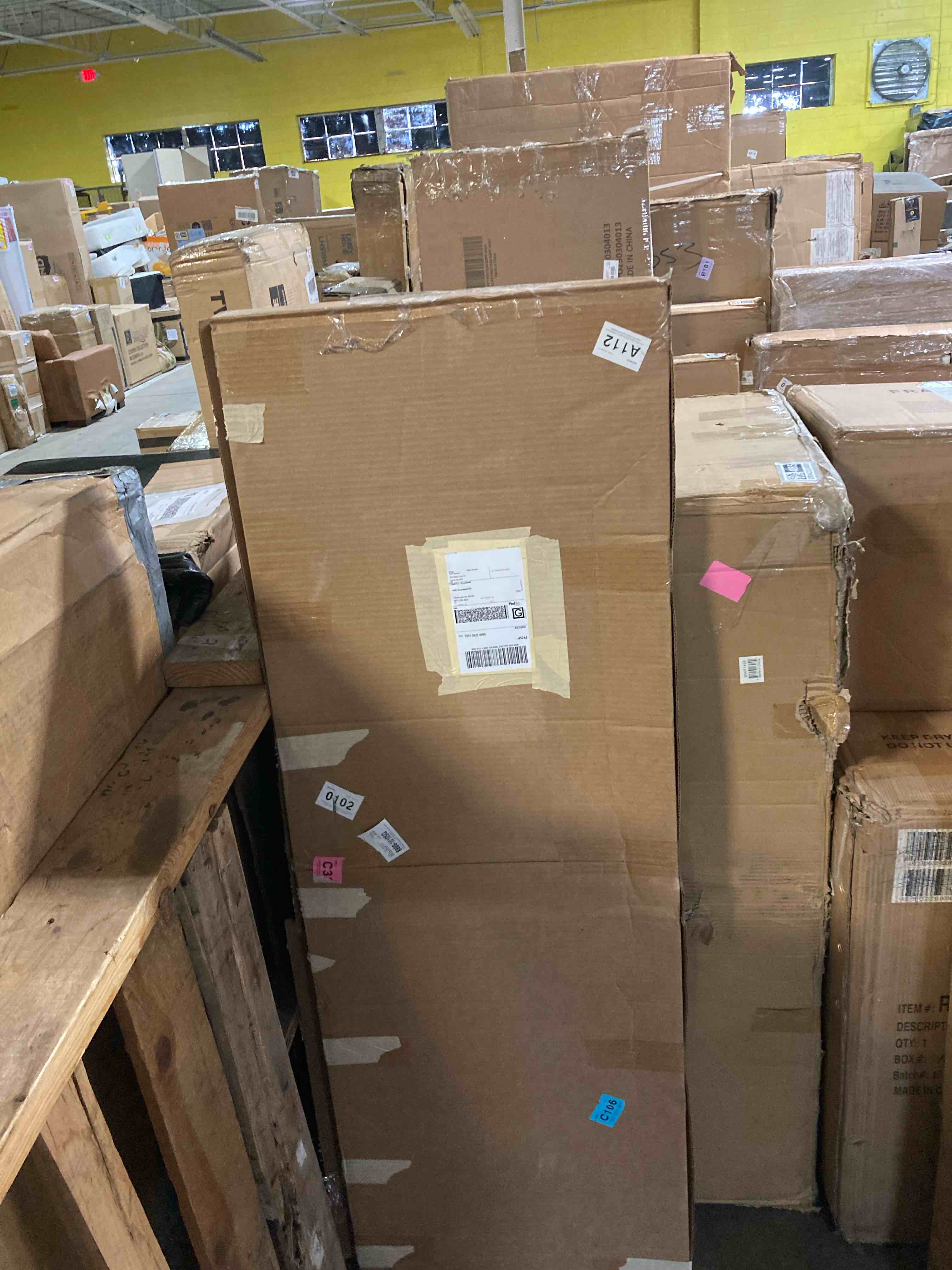 https://s3.amazonaws.com/lotting-images-prod/phillipi/GRA2324093_1756931139819.jpeg