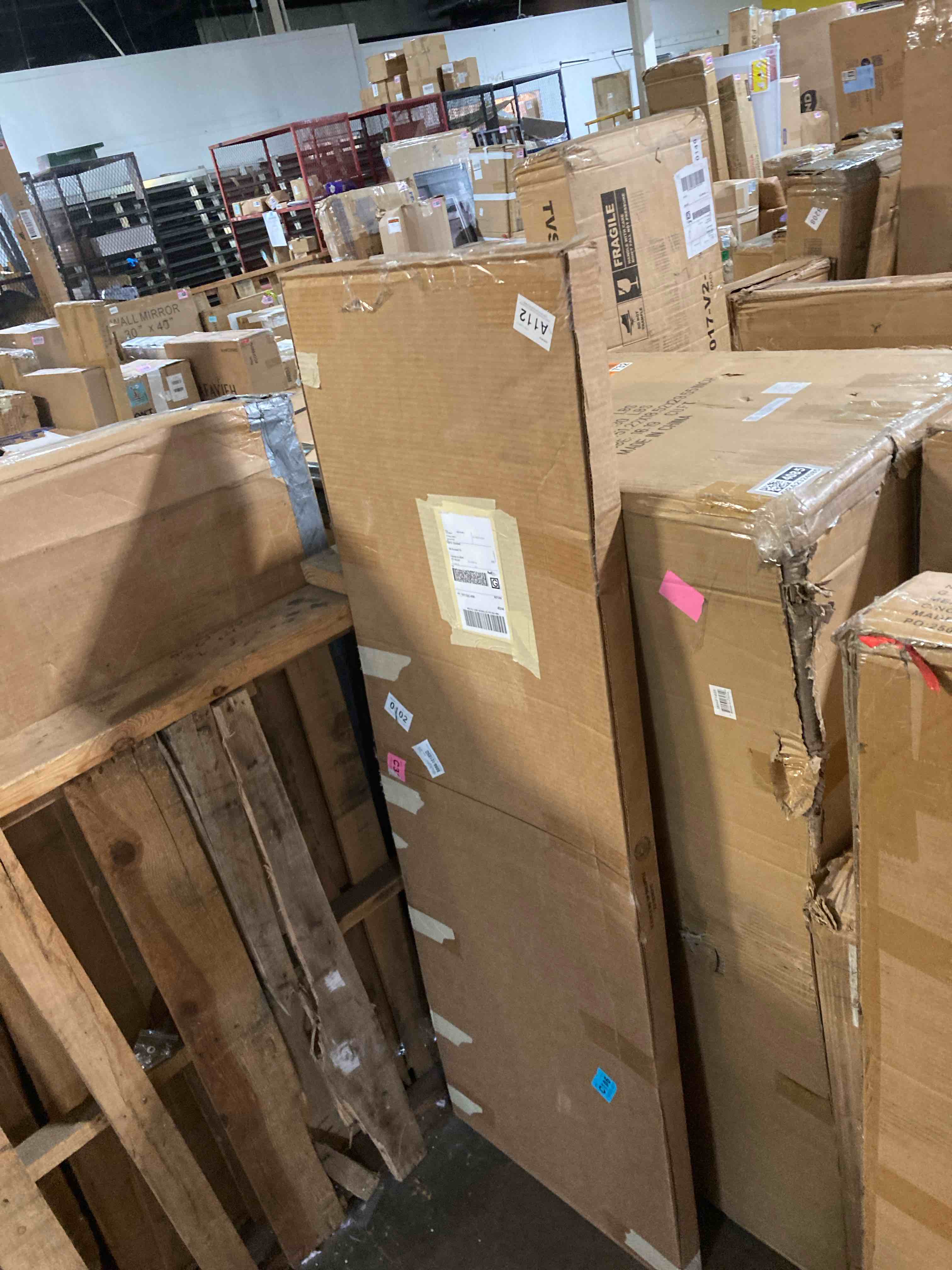 https://s3.amazonaws.com/lotting-images-prod/phillipi/GRA2324093_1756931154383.jpeg