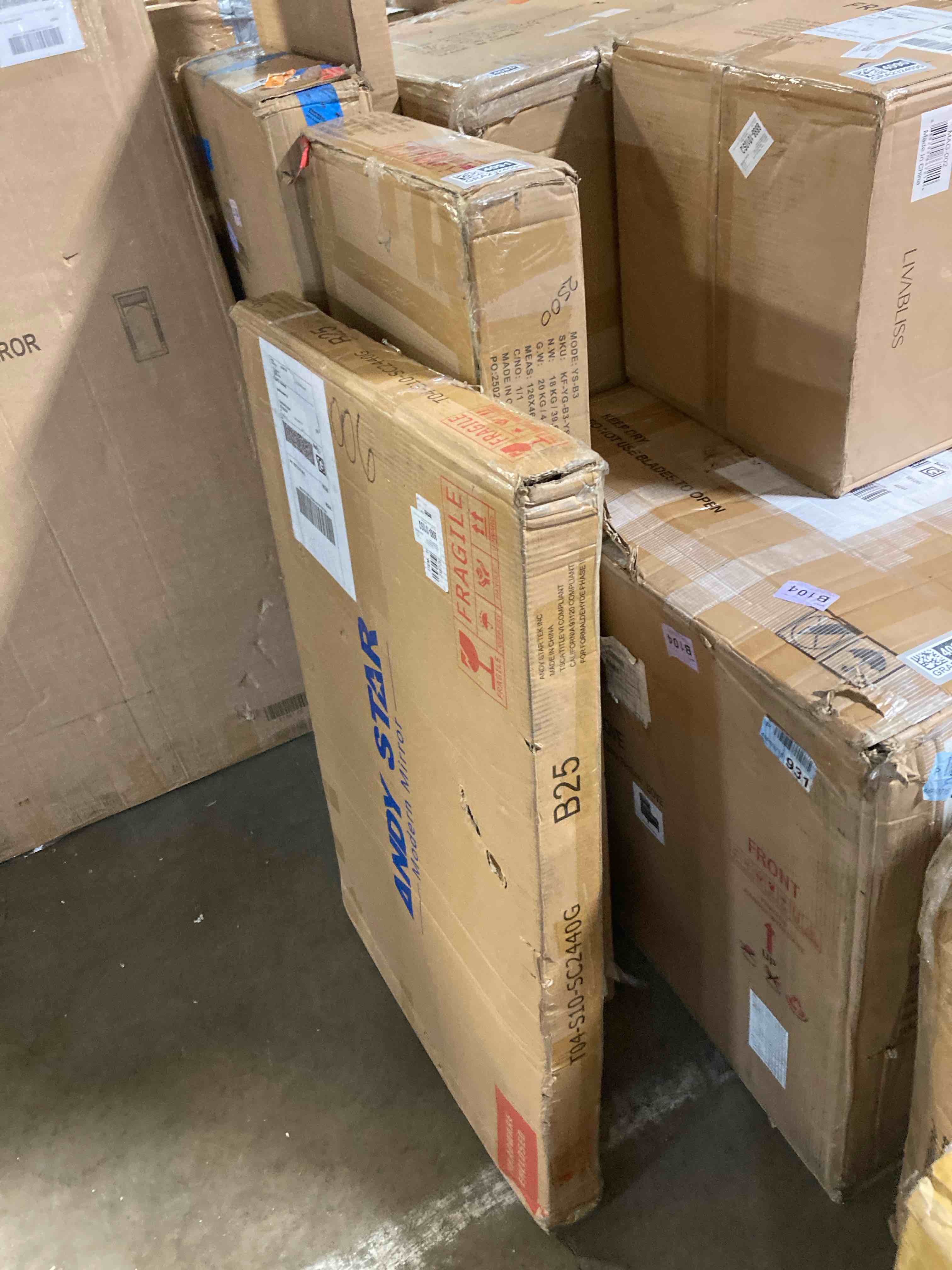 https://s3.amazonaws.com/lotting-images-prod/phillipi/GRA2324096_1756931952081.jpeg