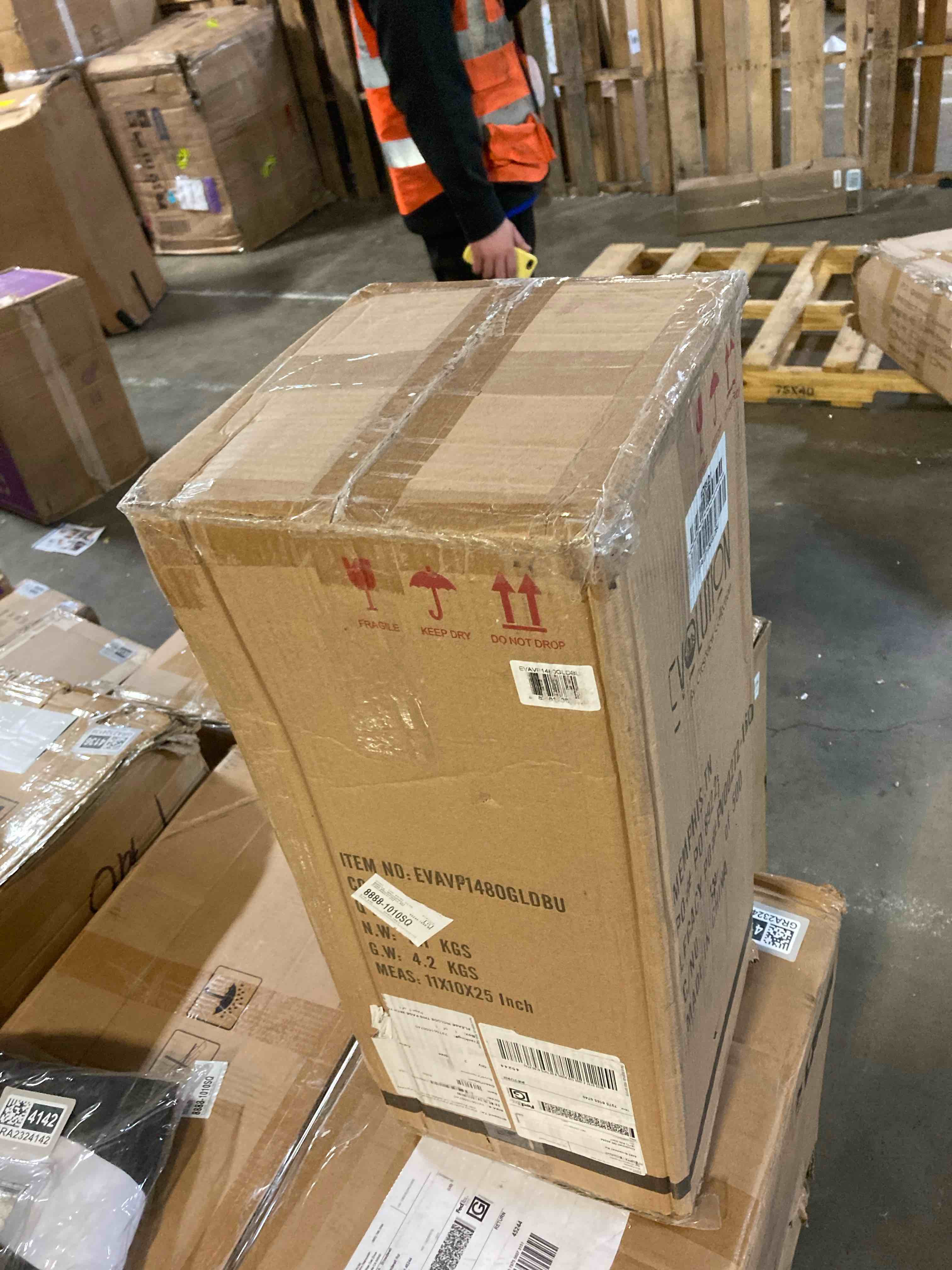 https://s3.amazonaws.com/lotting-images-prod/phillipi/GRA2324147_1756999047368.jpeg