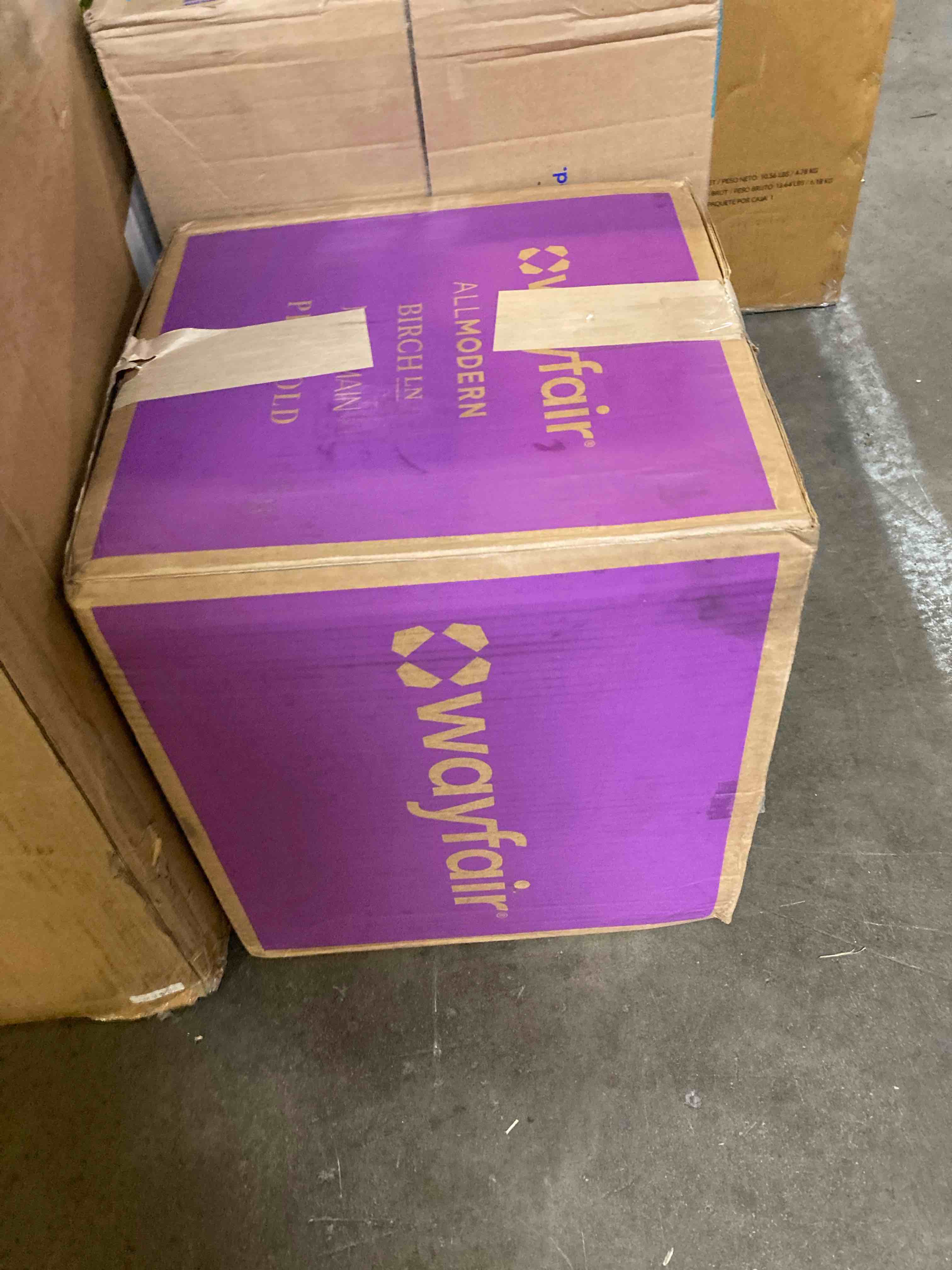 https://s3.amazonaws.com/lotting-images-prod/phillipi/GRA2324231_1757006655223.jpeg