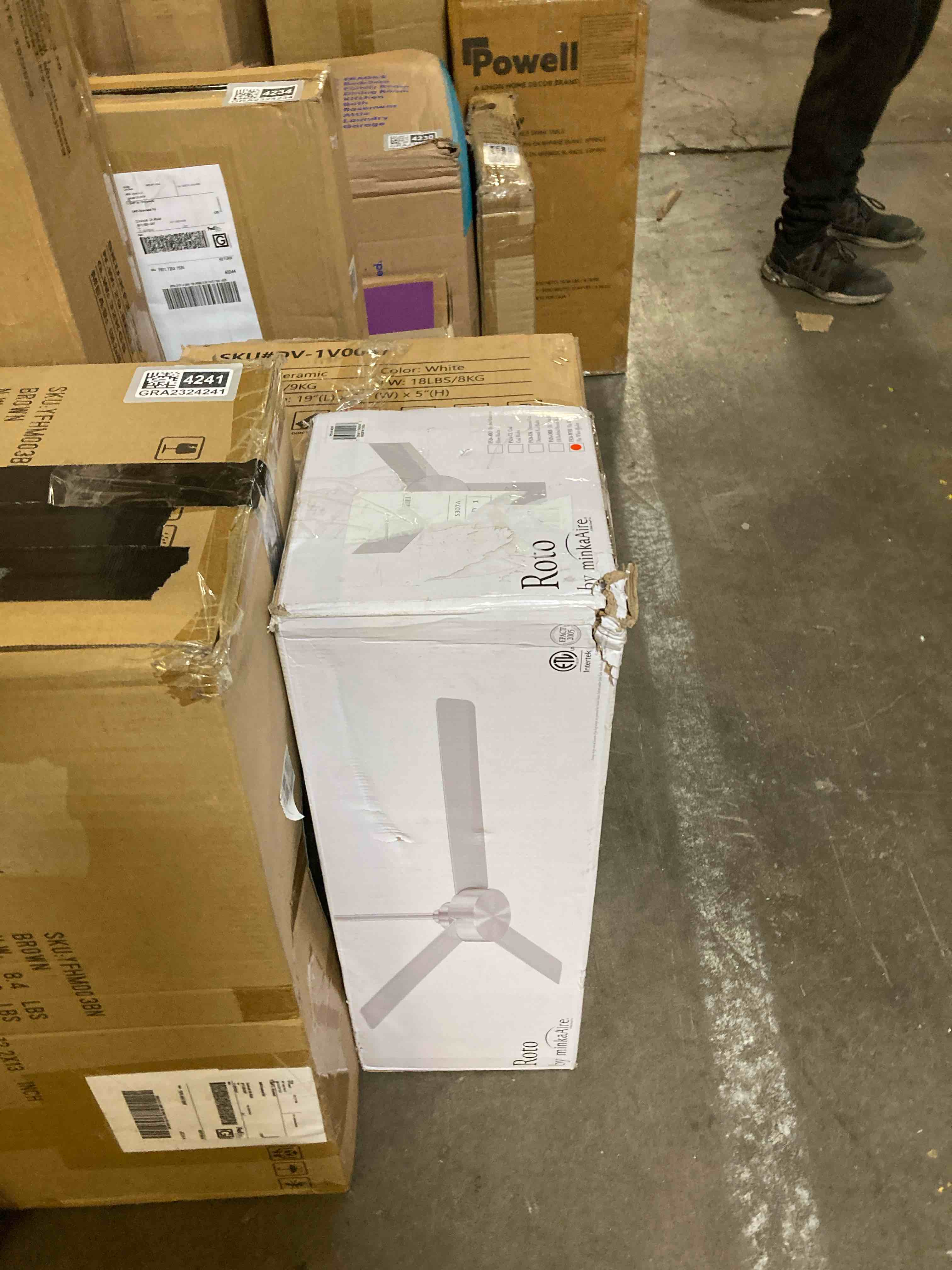 https://s3.amazonaws.com/lotting-images-prod/phillipi/GRA2324242_1757009016721.jpeg