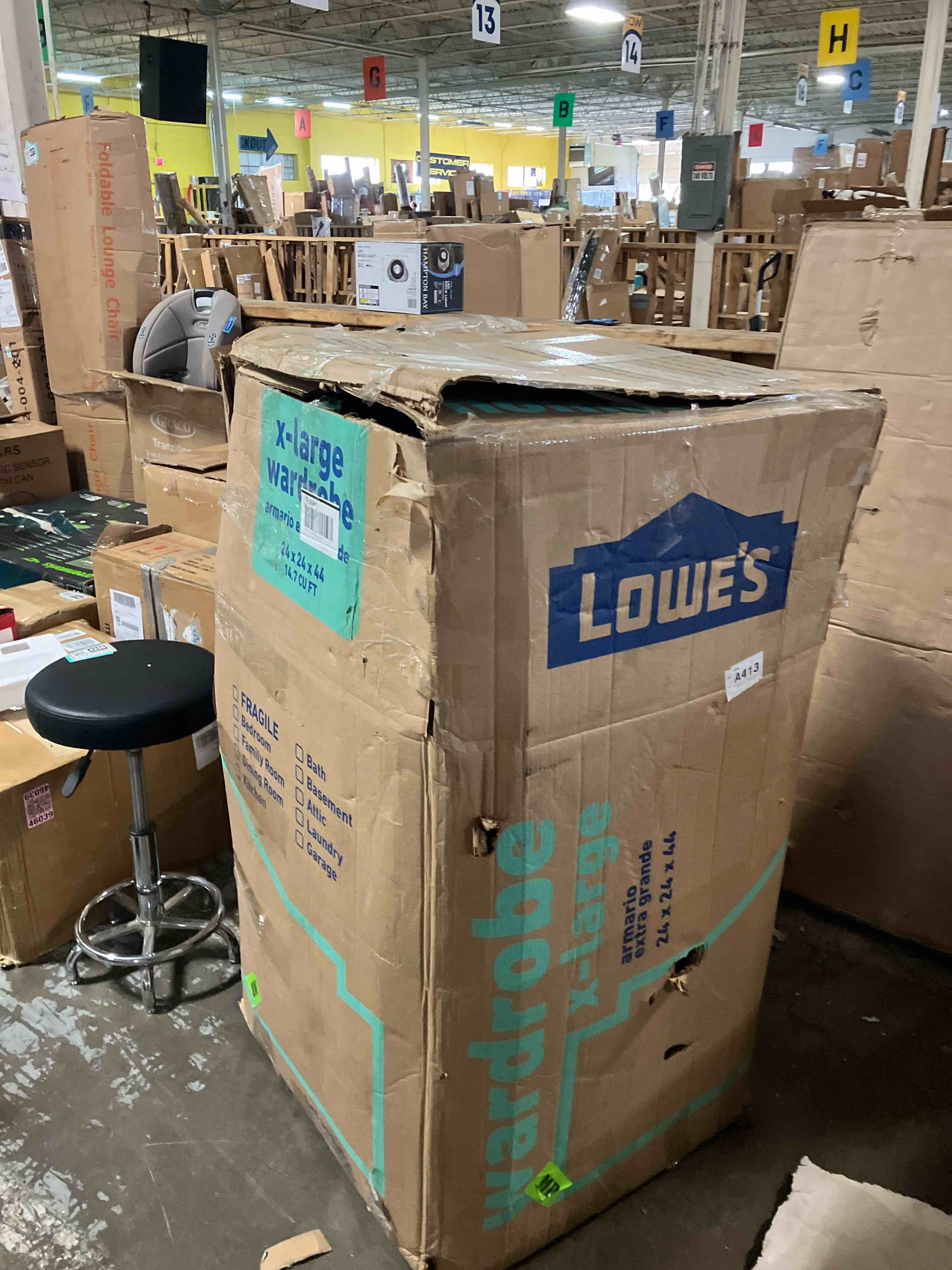 https://s3.amazonaws.com/lotting-images-prod/phillipi/GRA2324254_1757095350513.jpeg