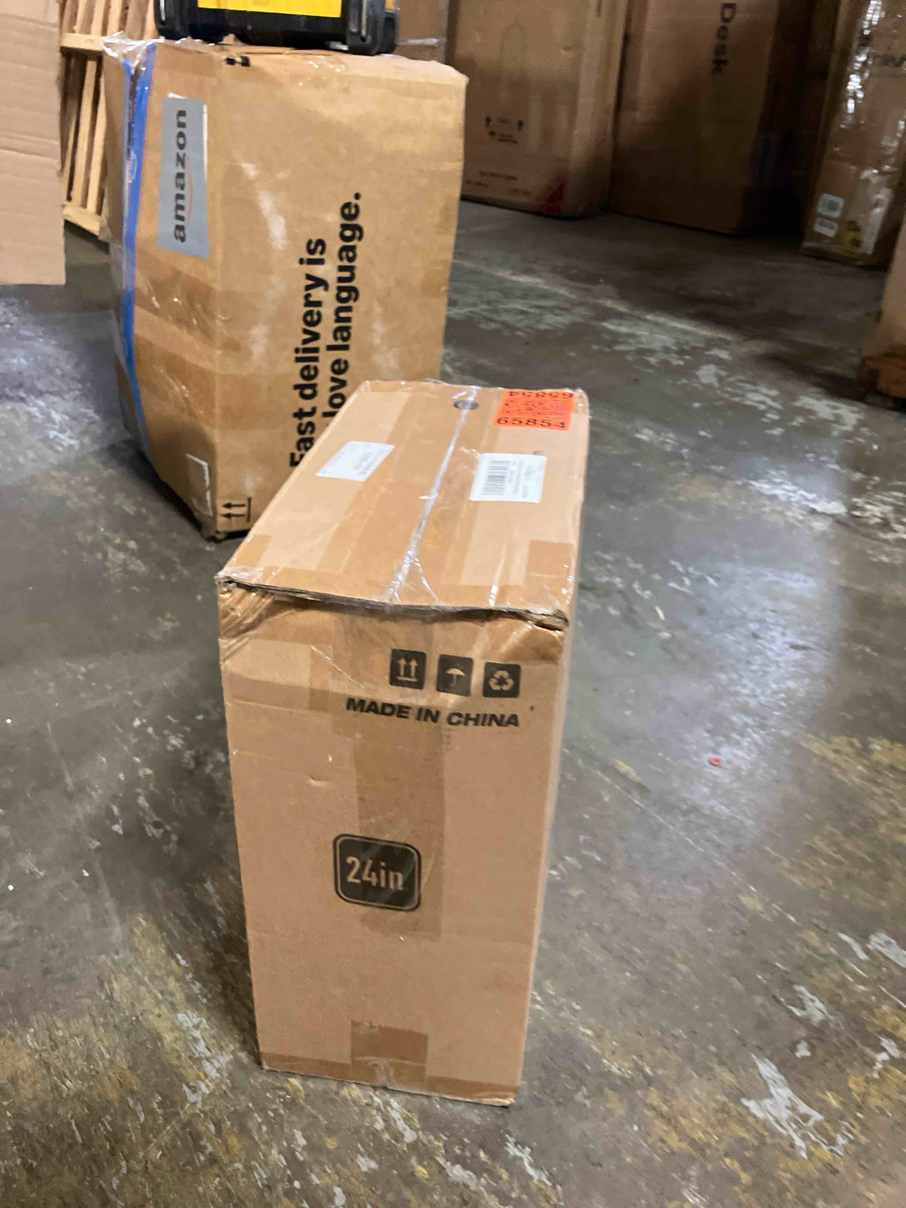 https://s3.amazonaws.com/lotting-images-prod/phillipi/GRA2324258_1757095853051.jpeg