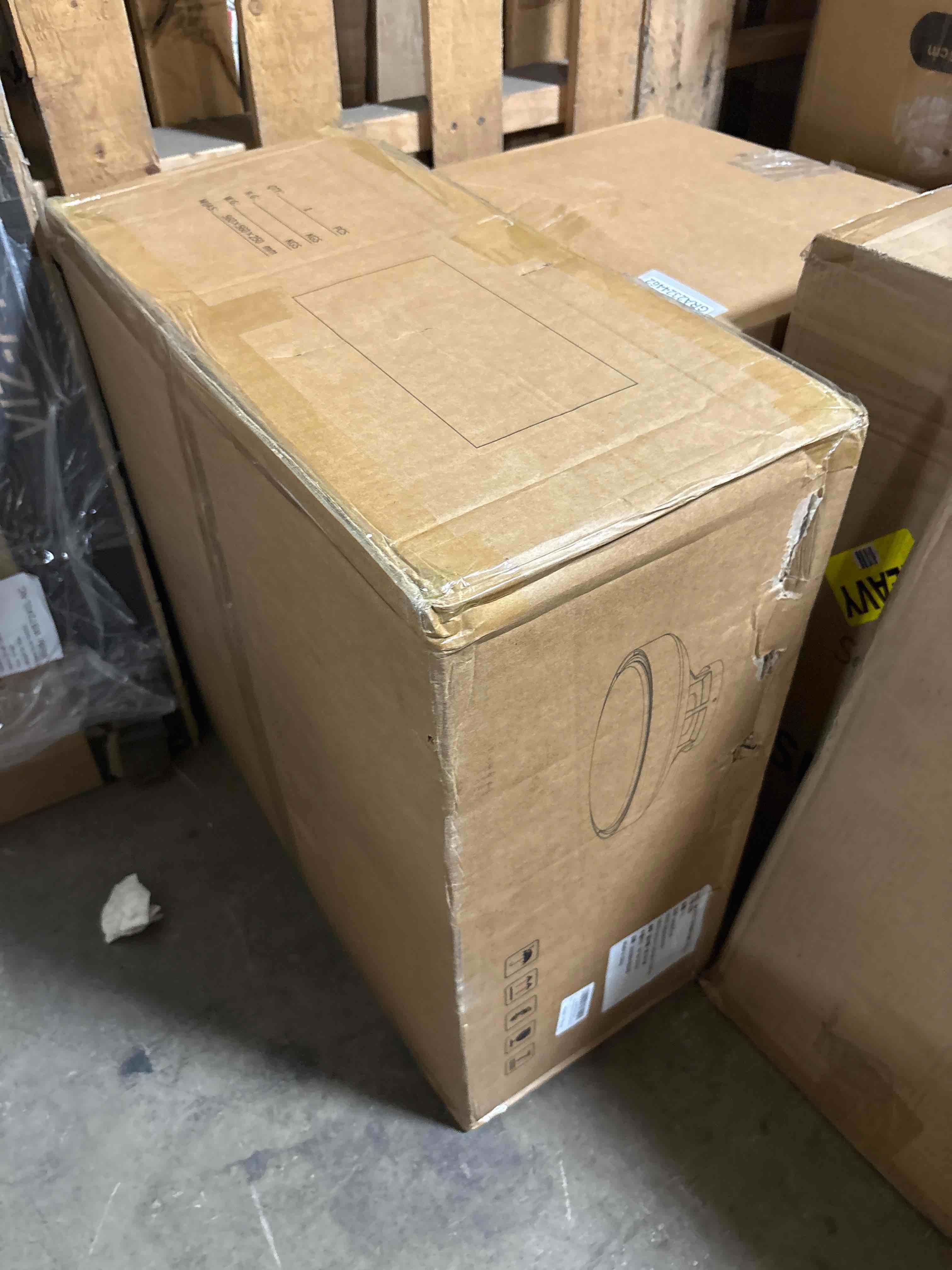 https://s3.amazonaws.com/lotting-images-prod/phillipi/GRA2324485_1757081243421.jpeg