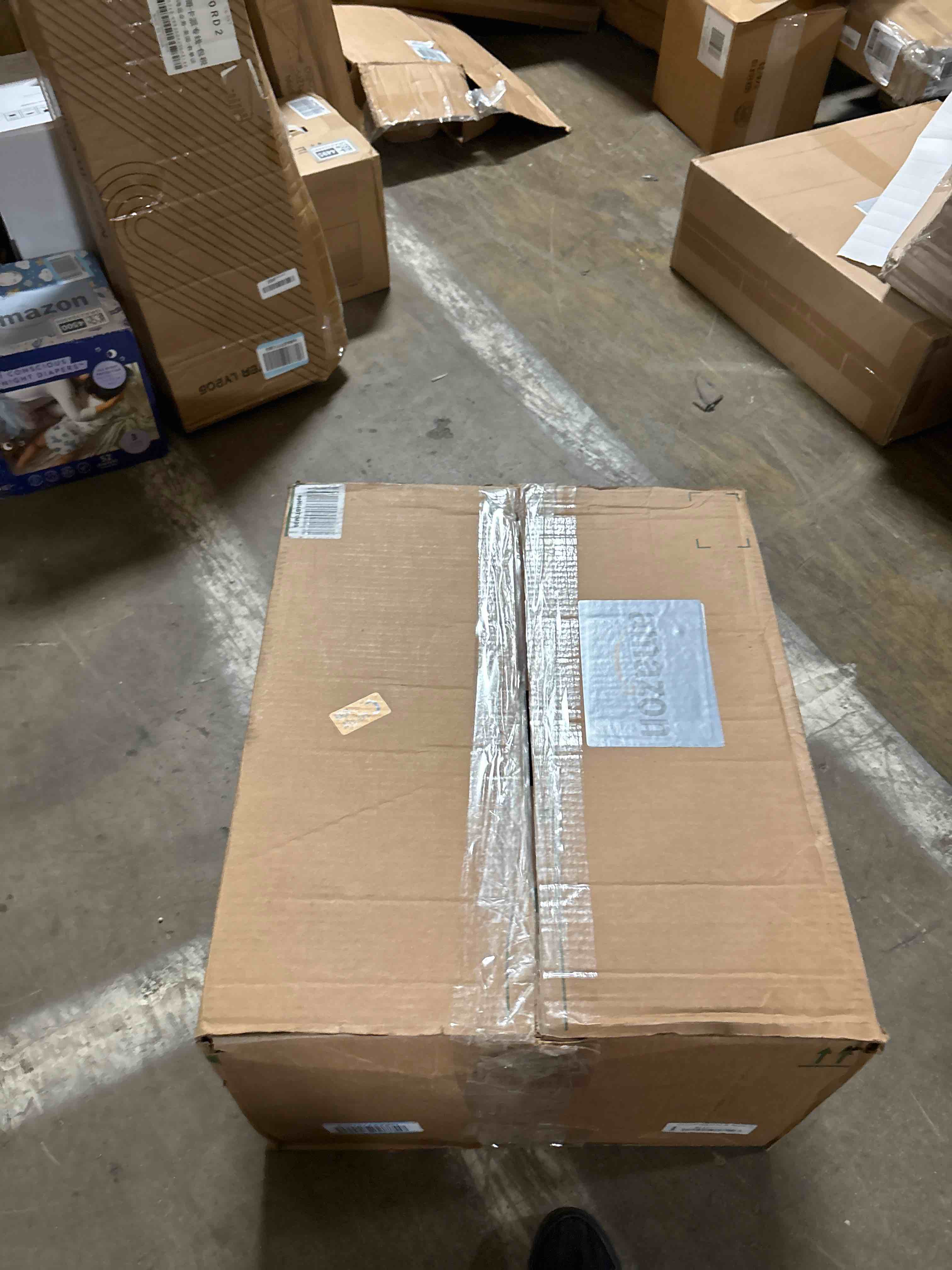 https://s3.amazonaws.com/lotting-images-prod/phillipi/GRA2324505_1757084467323.jpeg