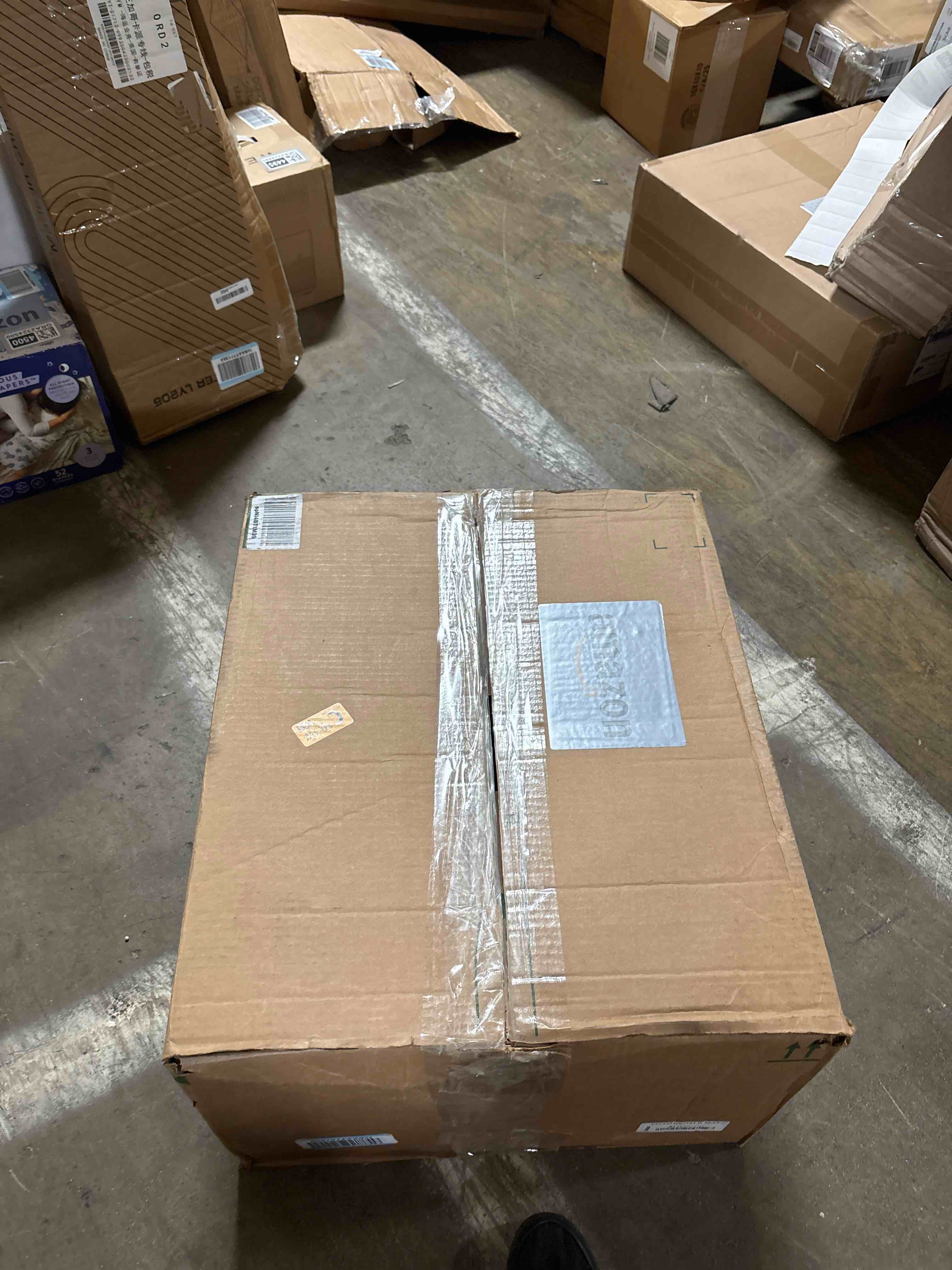 https://s3.amazonaws.com/lotting-images-prod/phillipi/GRA2324505_1757084468233.jpeg
