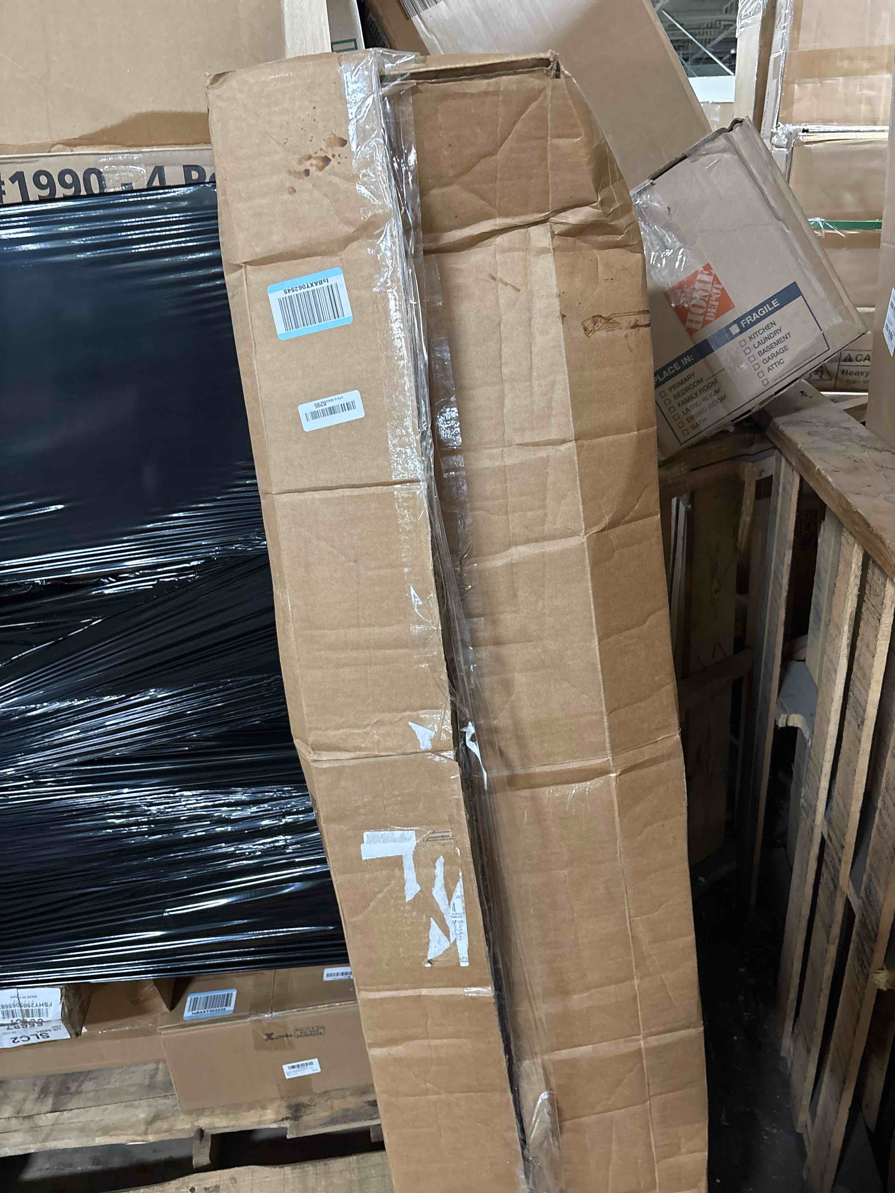 https://s3.amazonaws.com/lotting-images-prod/phillipi/GRA2324515_1757085332267.jpeg