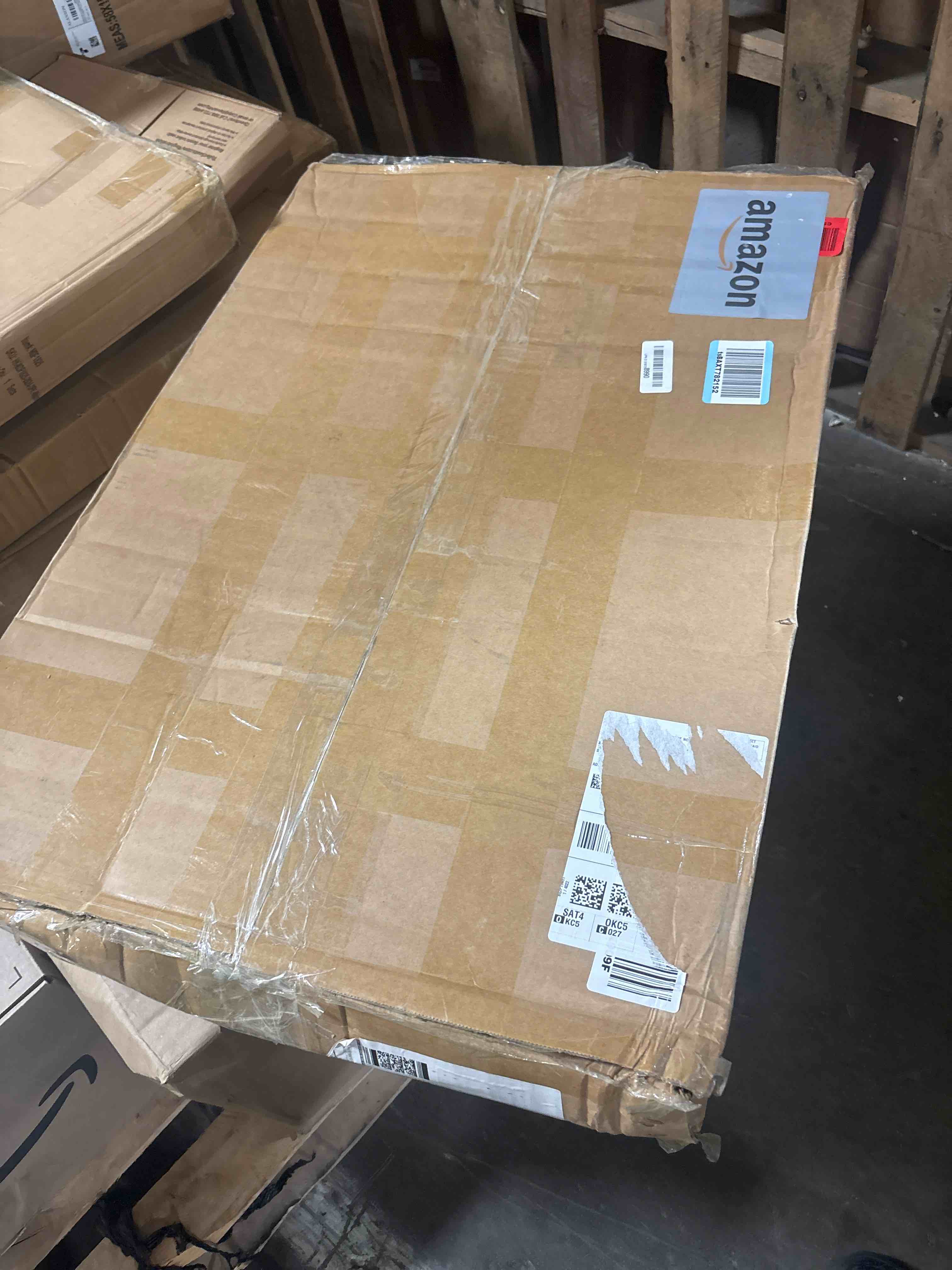 https://s3.amazonaws.com/lotting-images-prod/phillipi/GRA2324584_1757106168147.jpeg