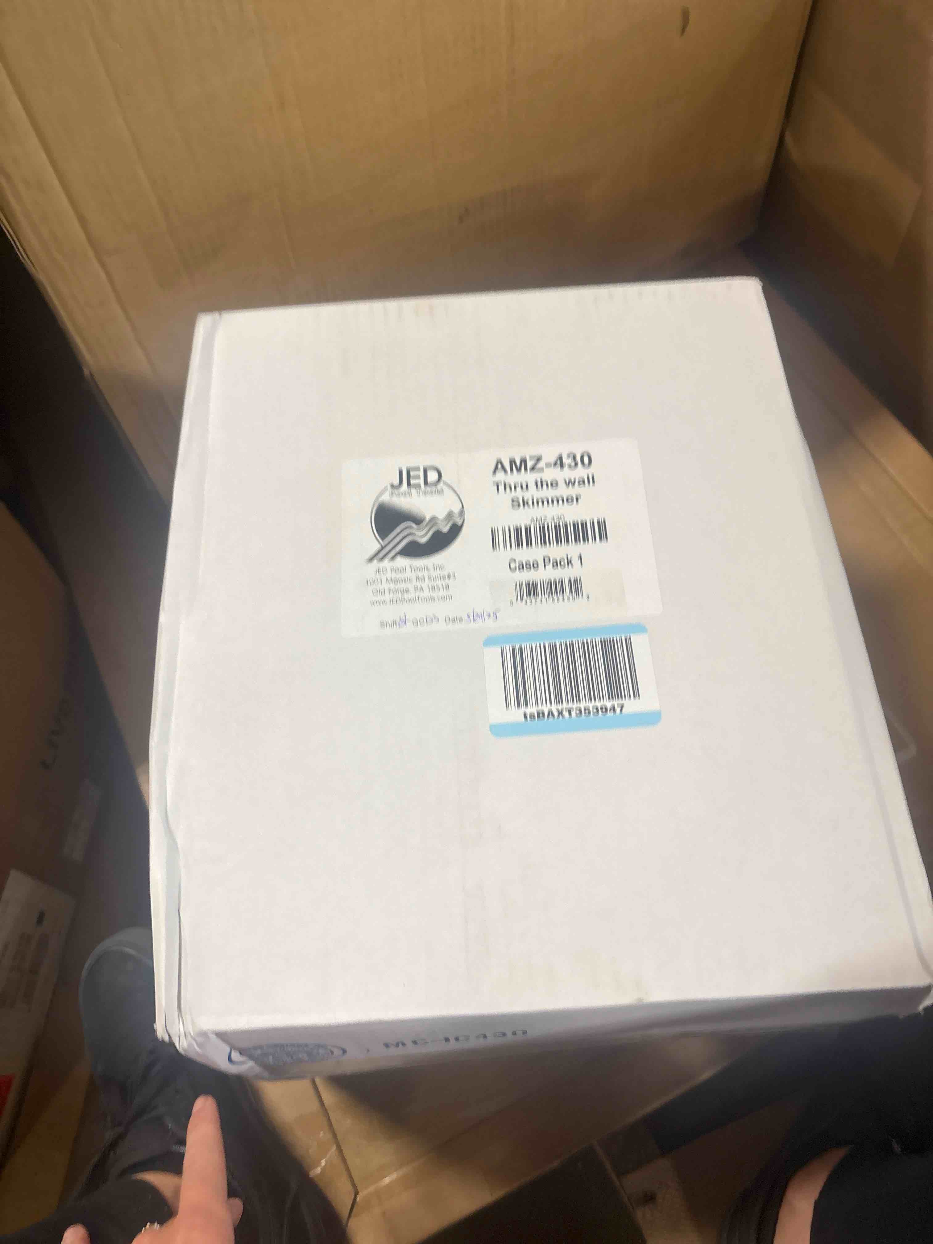 https://s3.amazonaws.com/lotting-images-prod/phillipi/GRA2324591_1757106962684.jpeg