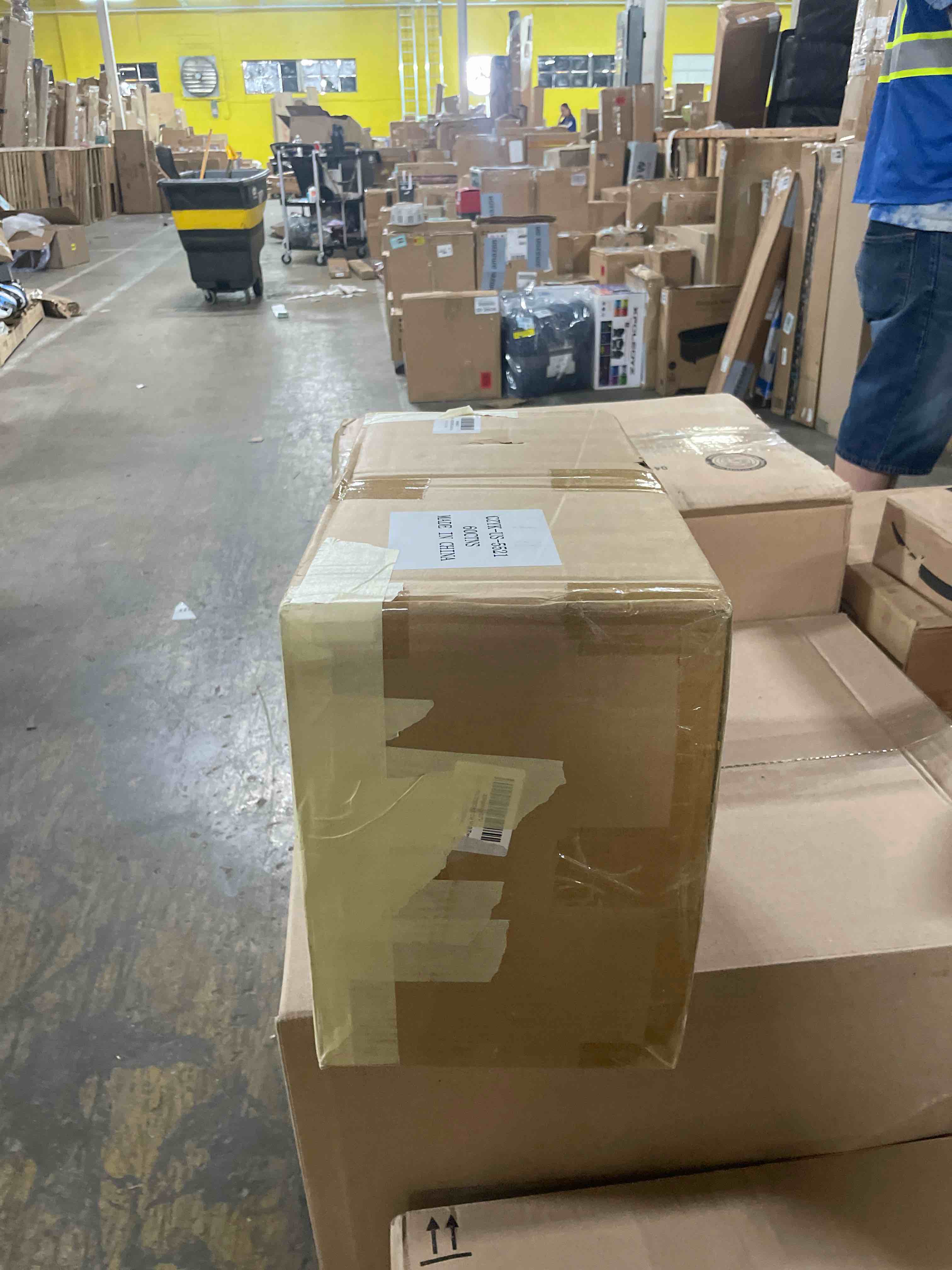 https://s3.amazonaws.com/lotting-images-prod/phillipi/GRA2324637_1758045213397.jpeg