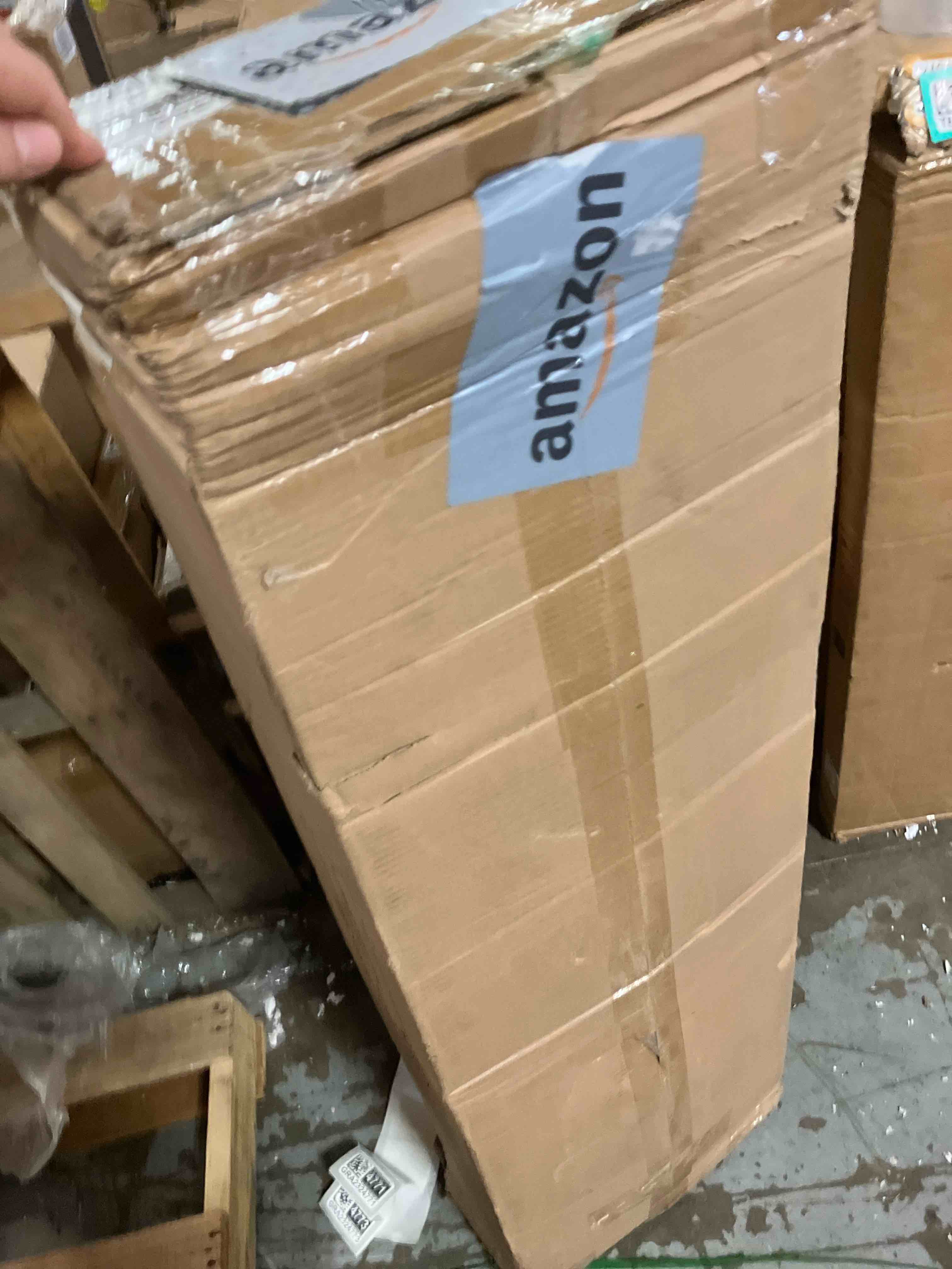 https://s3.amazonaws.com/lotting-images-prod/phillipi/GRA2324771_1758113695623.jpeg