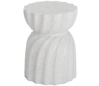 Canham Round 14.2'' Outdoor Side Table (Item is Cracked)