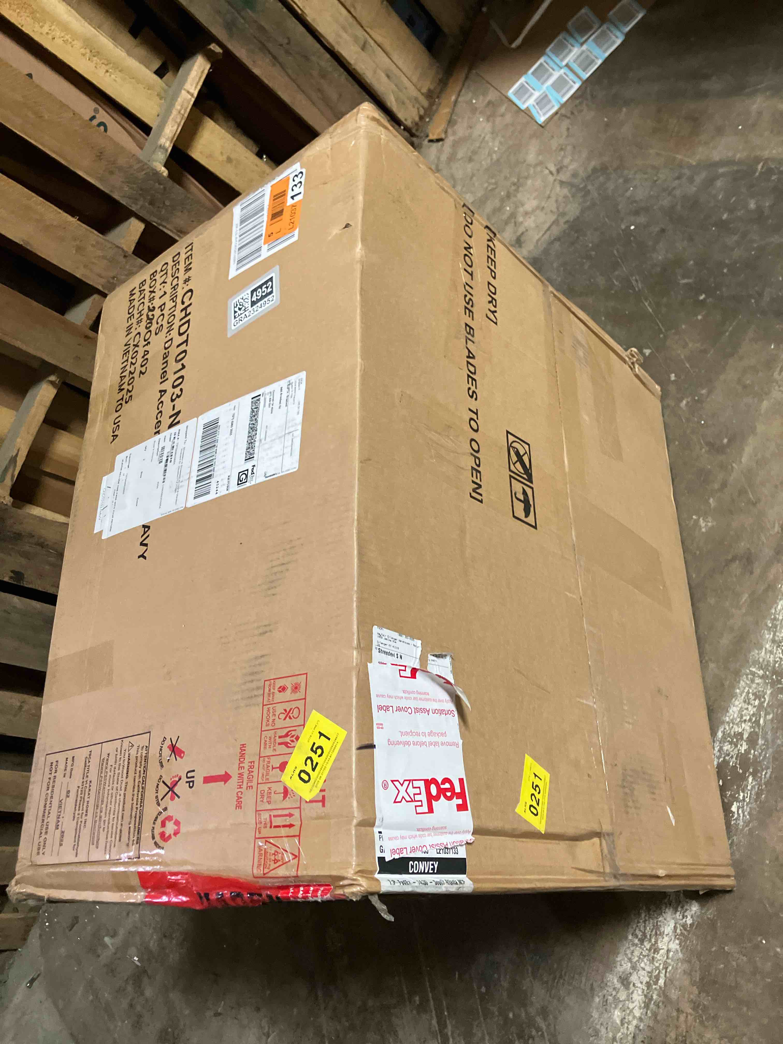 https://s3.amazonaws.com/lotting-images-prod/phillipi/GRA2324952_1758566403362.jpeg