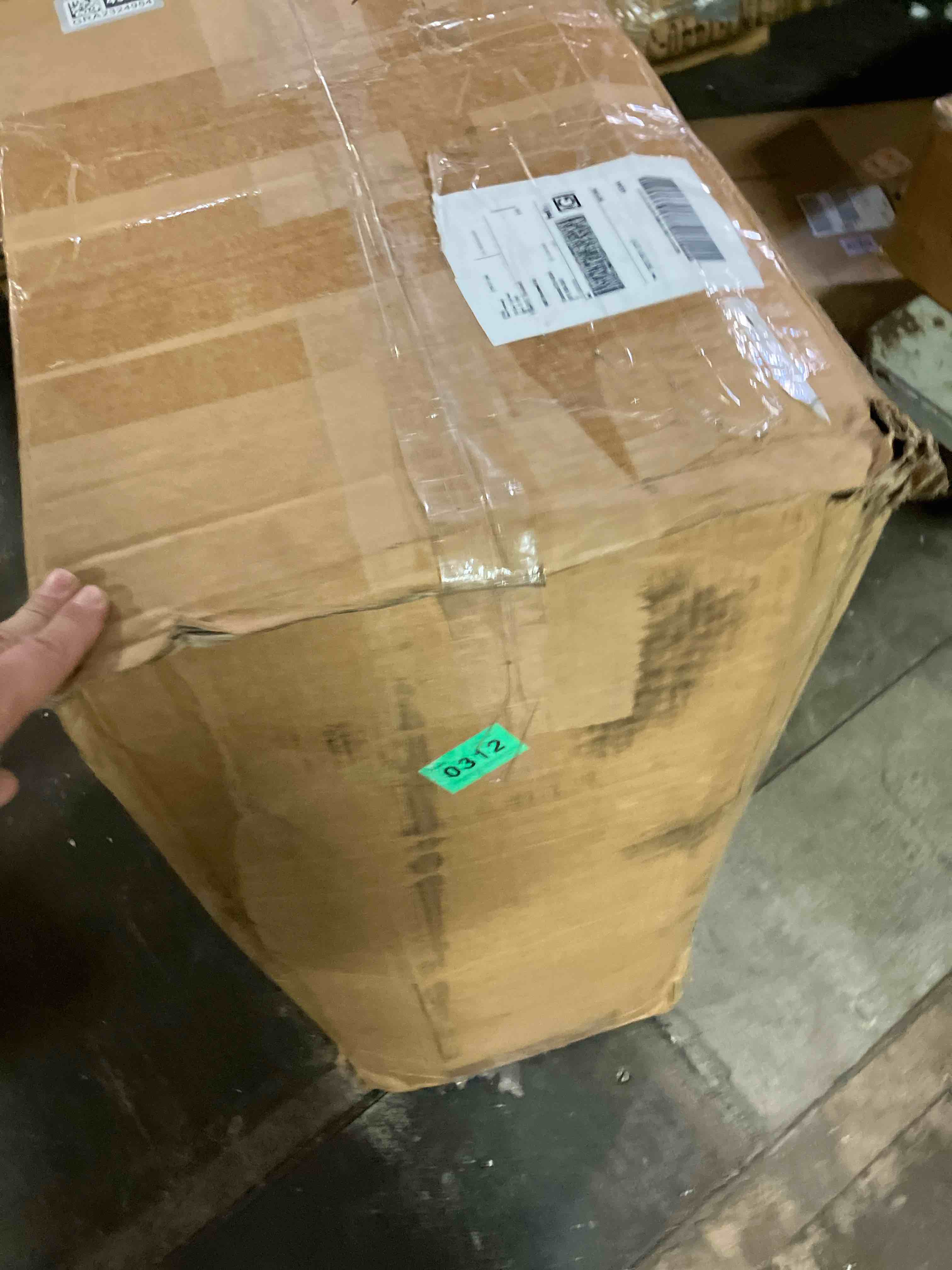 https://s3.amazonaws.com/lotting-images-prod/phillipi/GRA2324954_1758567544997.jpeg