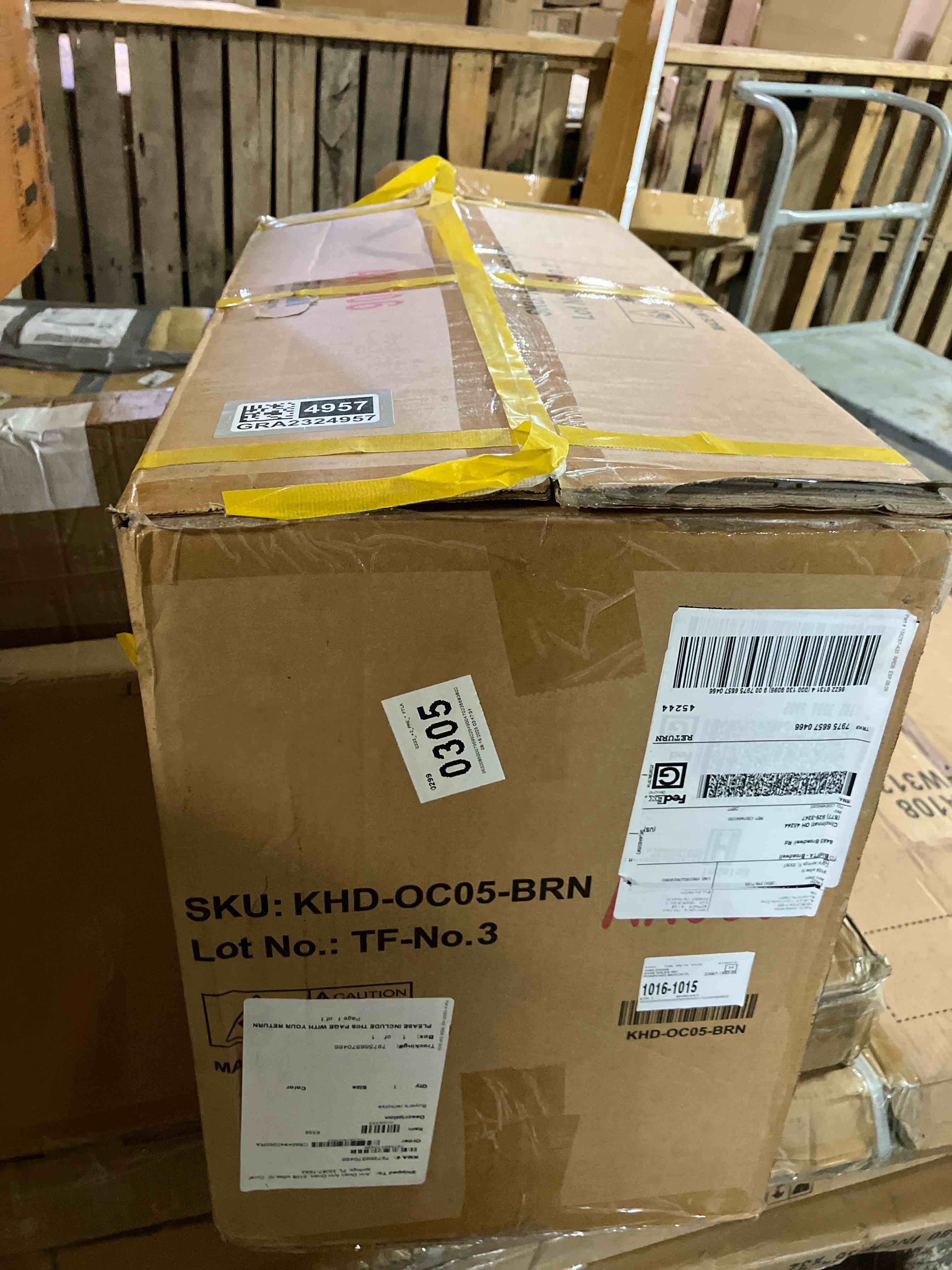 https://s3.amazonaws.com/lotting-images-prod/phillipi/GRA2324957_1758629640816.jpeg