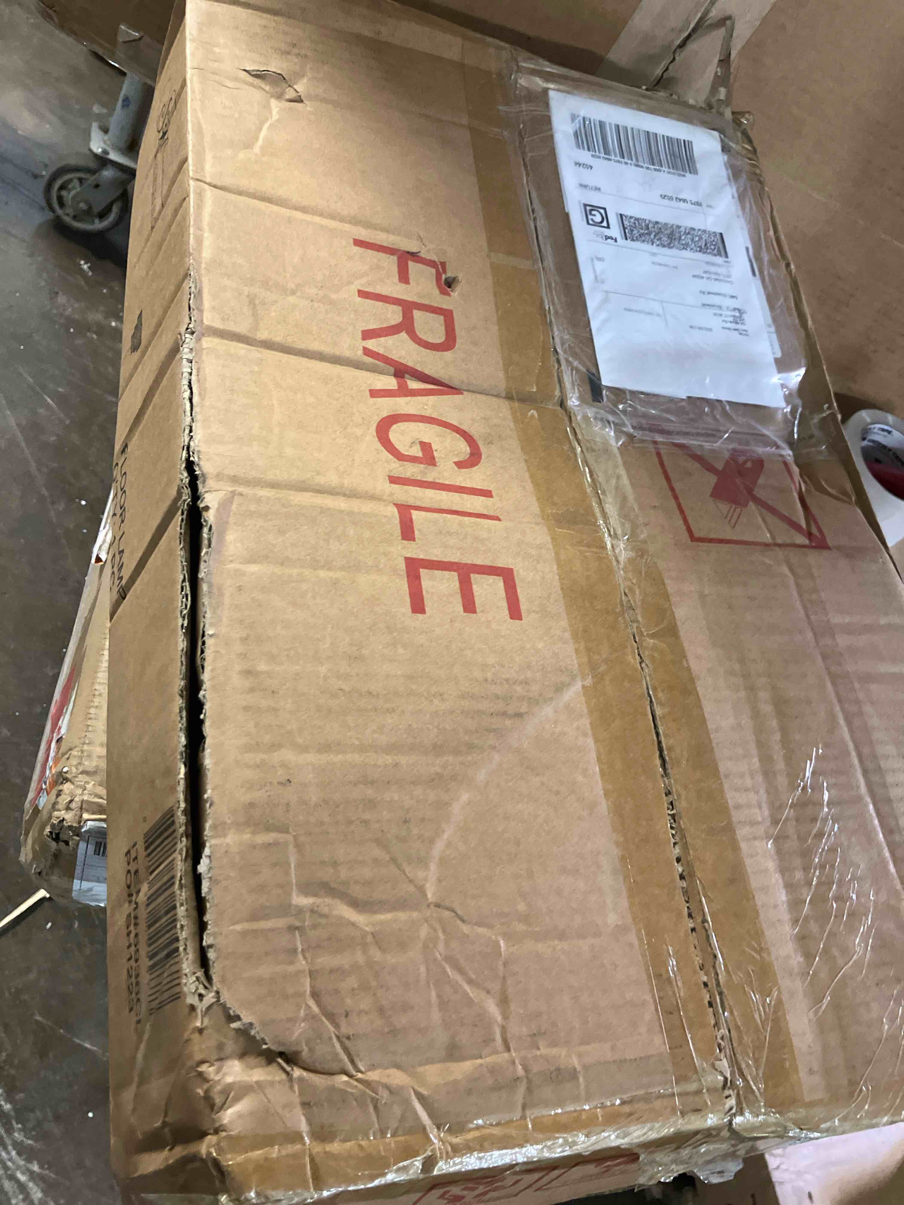 https://s3.amazonaws.com/lotting-images-prod/phillipi/GRA2324977_1758635744024.jpeg