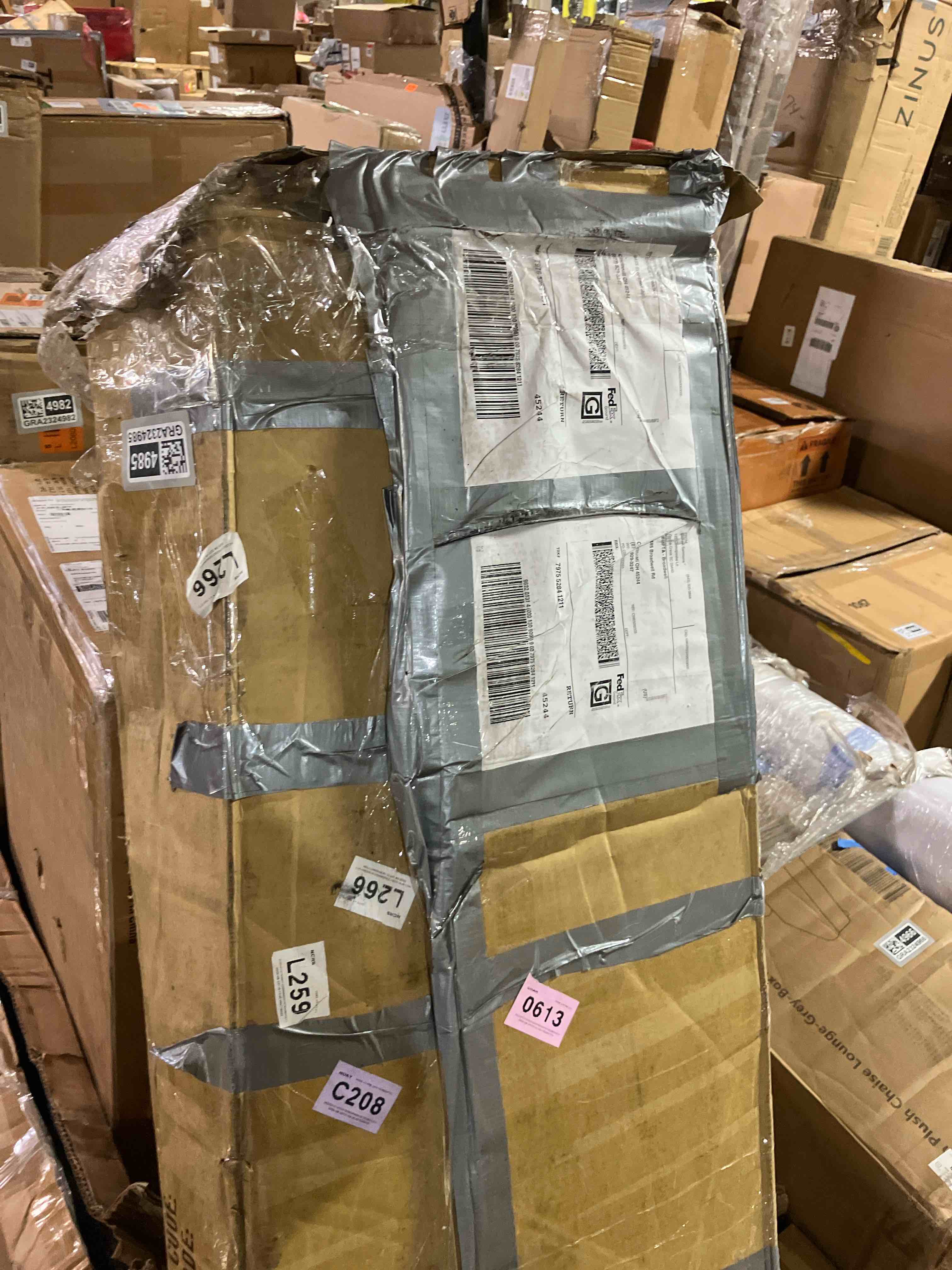https://s3.amazonaws.com/lotting-images-prod/phillipi/GRA2324985_1758637875650.jpeg
