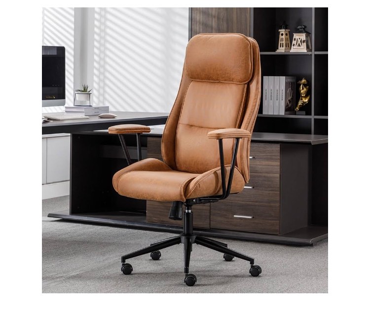 Luxury Faux Leather Office Chair - Padded Arms