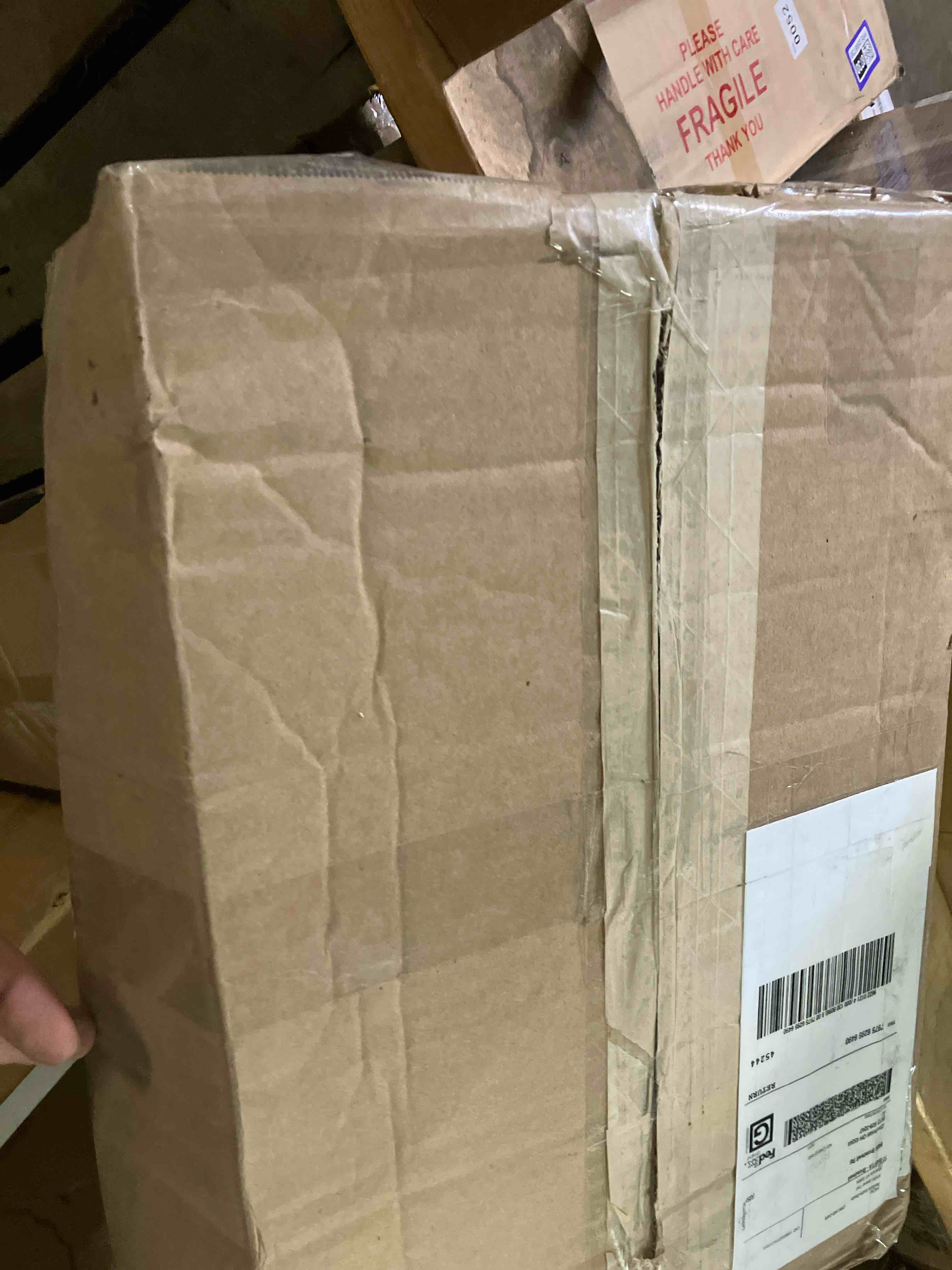 https://s3.amazonaws.com/lotting-images-prod/phillipi/GRA2325000_1758641823846.jpeg