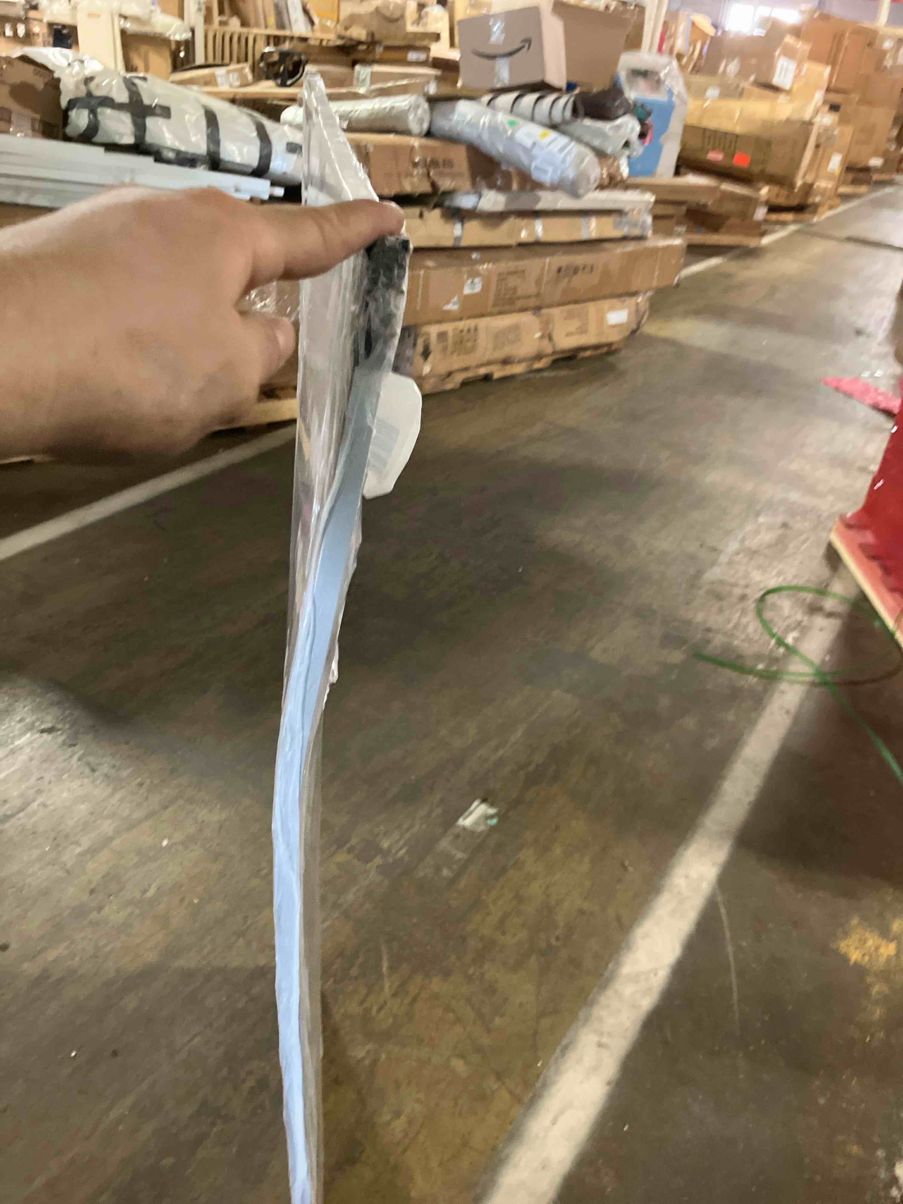 https://s3.amazonaws.com/lotting-images-prod/phillipi/GRA2325050_1758658360191.jpeg