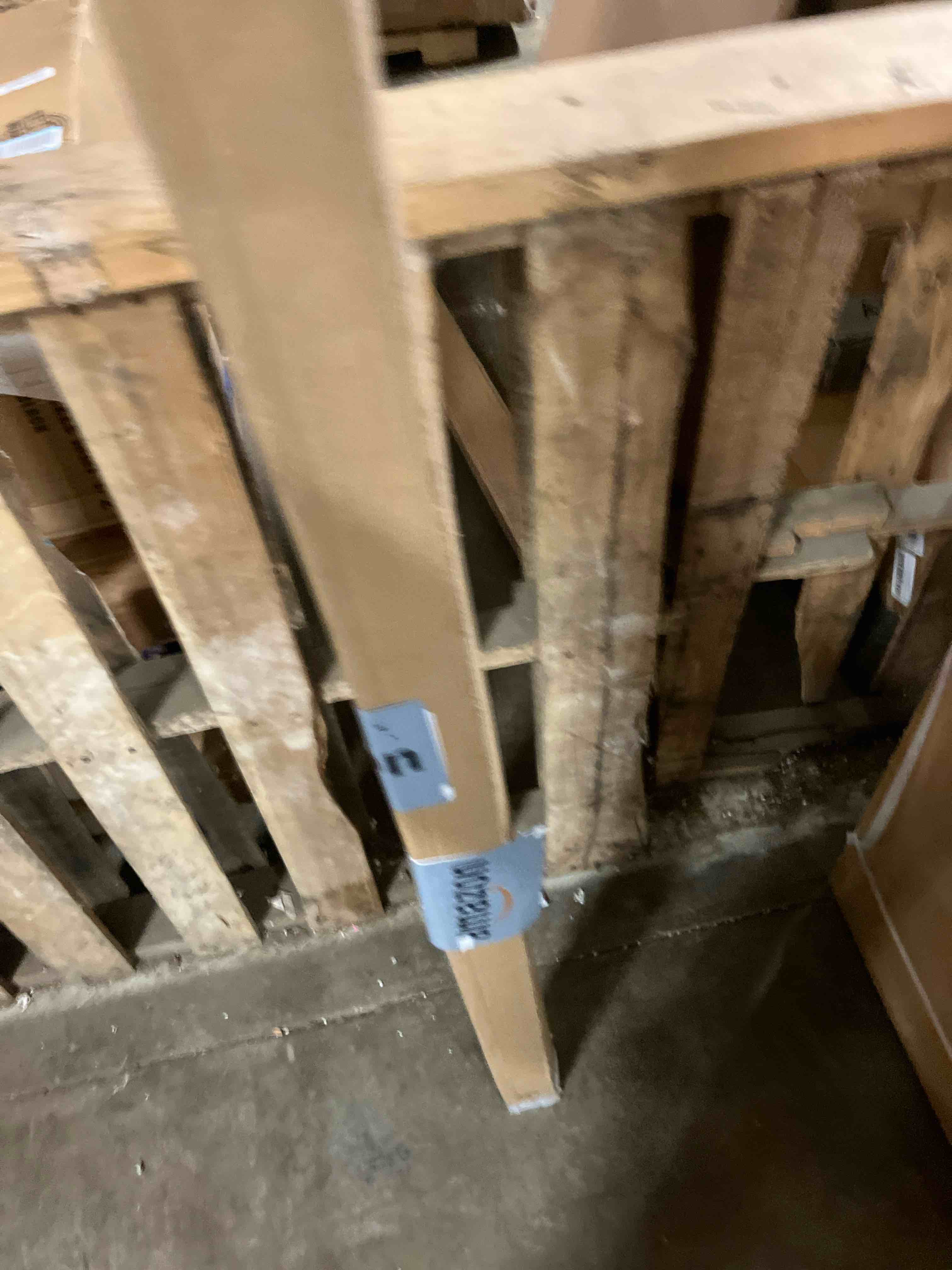 https://s3.amazonaws.com/lotting-images-prod/phillipi/GRA2325103_1758728340863.jpeg
