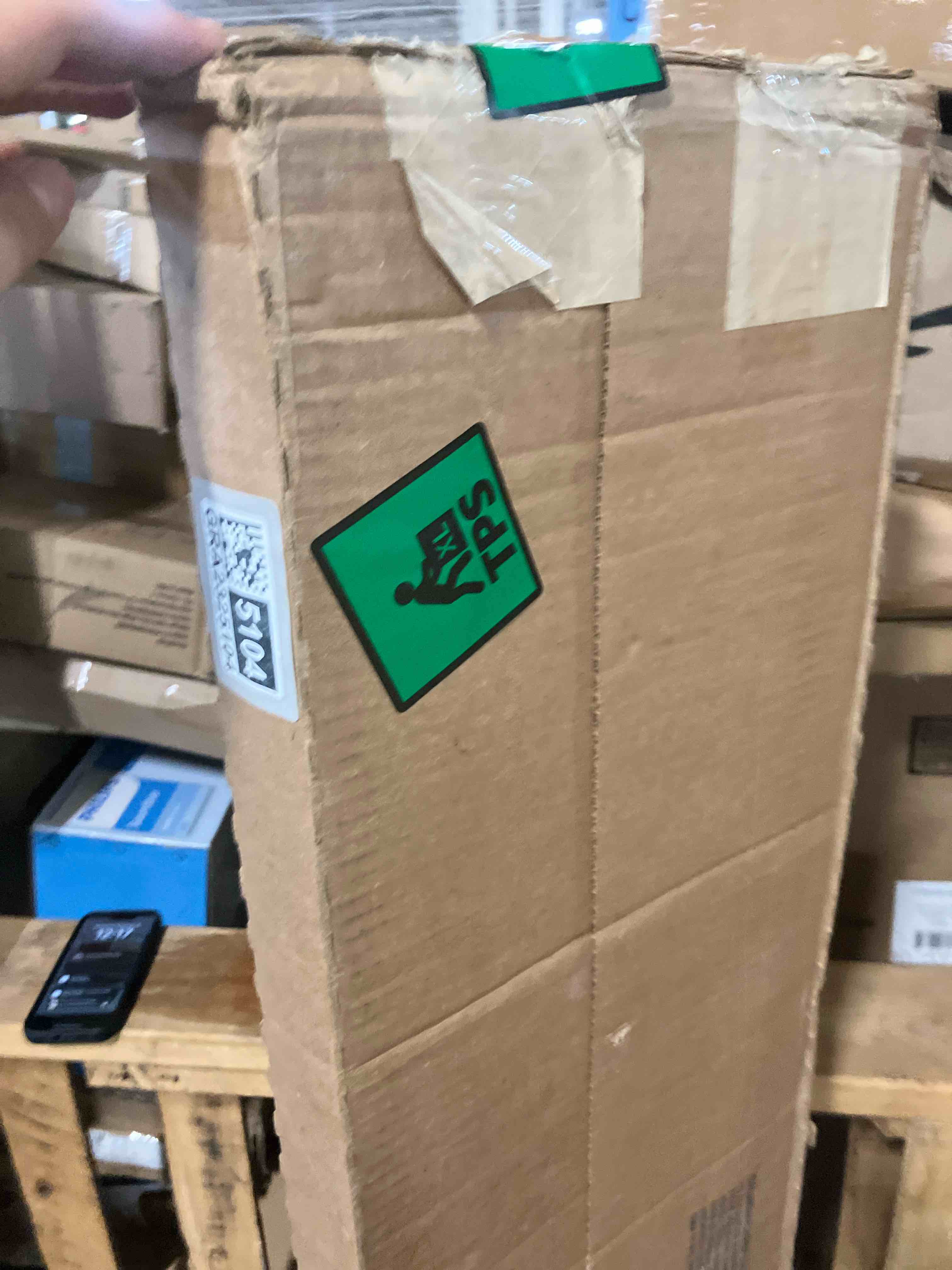 https://s3.amazonaws.com/lotting-images-prod/phillipi/GRA2325104_1758730663971.jpeg