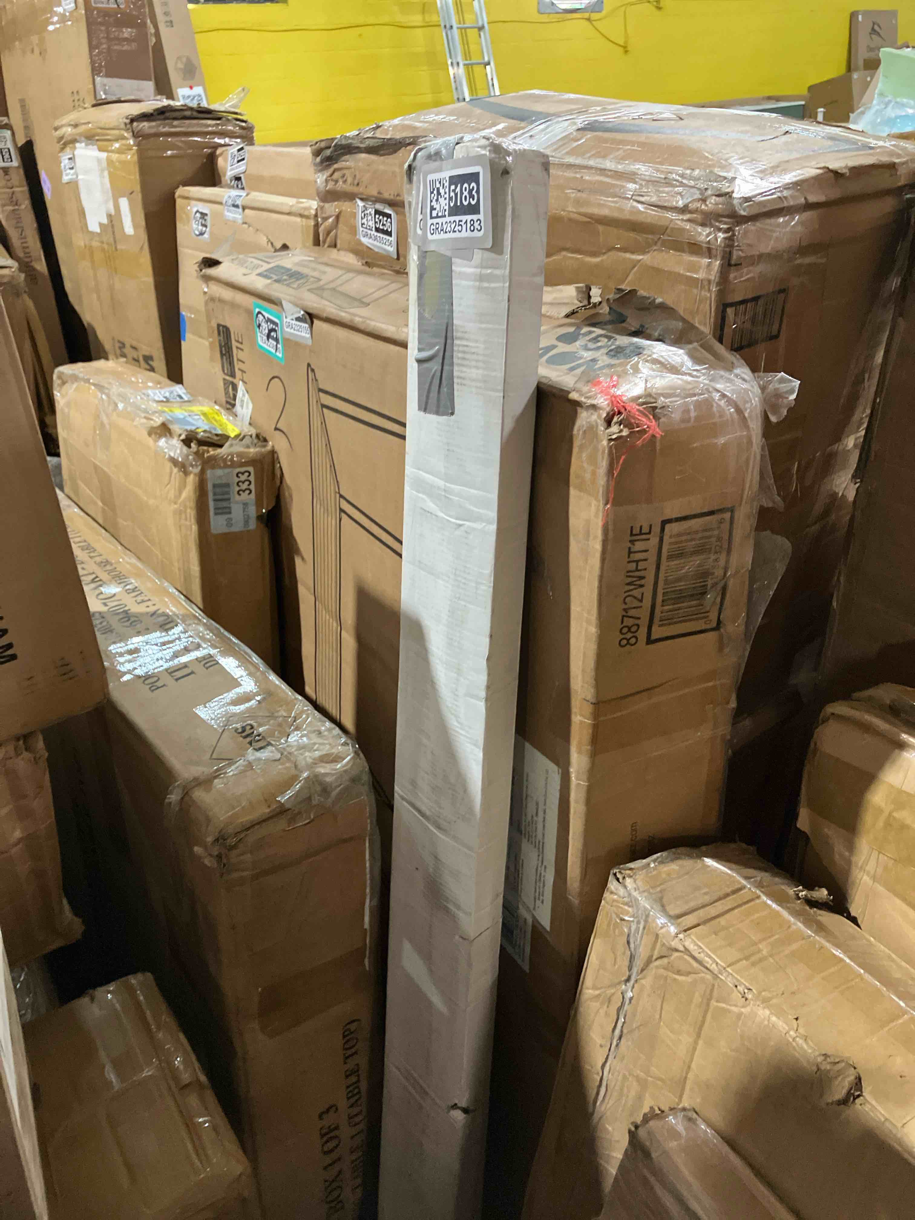 https://s3.amazonaws.com/lotting-images-prod/phillipi/GRA2325183_1759166764311.jpeg