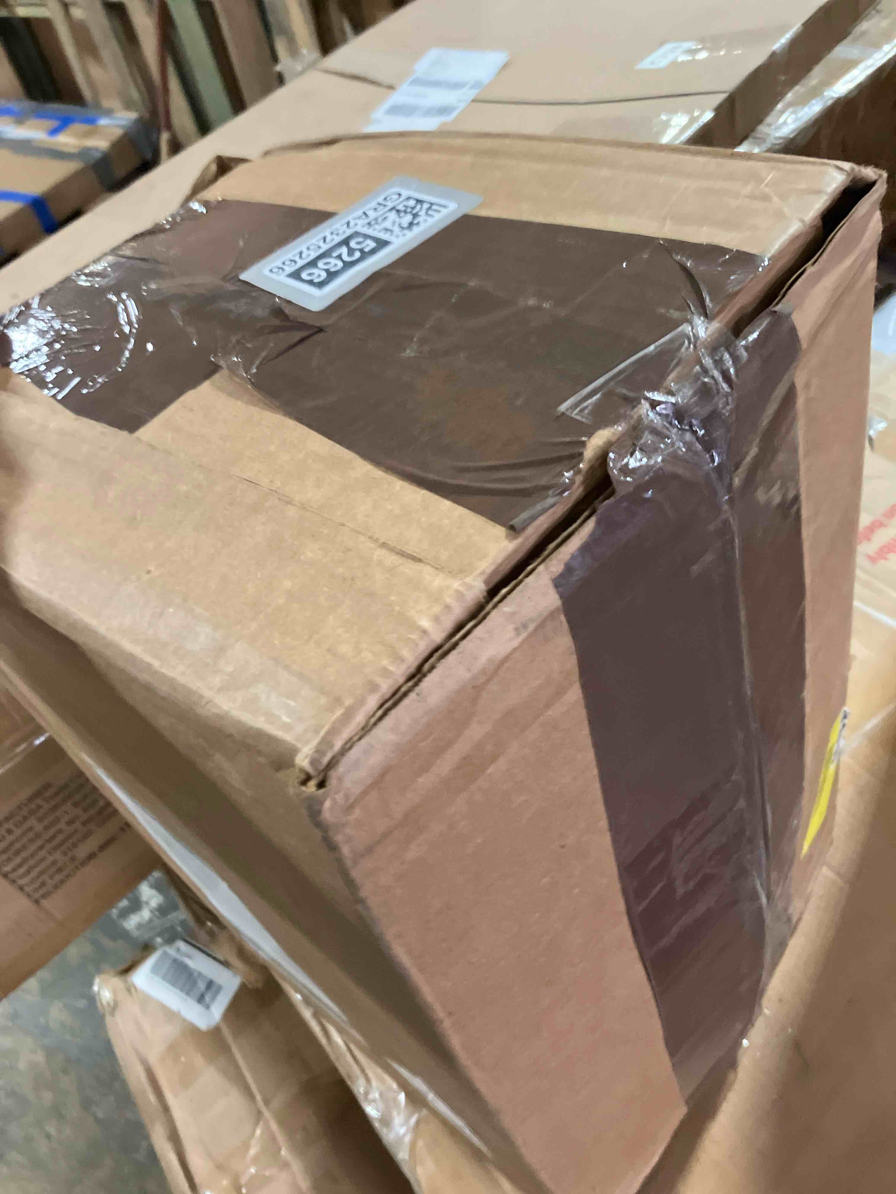 https://s3.amazonaws.com/lotting-images-prod/phillipi/GRA2325266_1759249154086.jpeg
