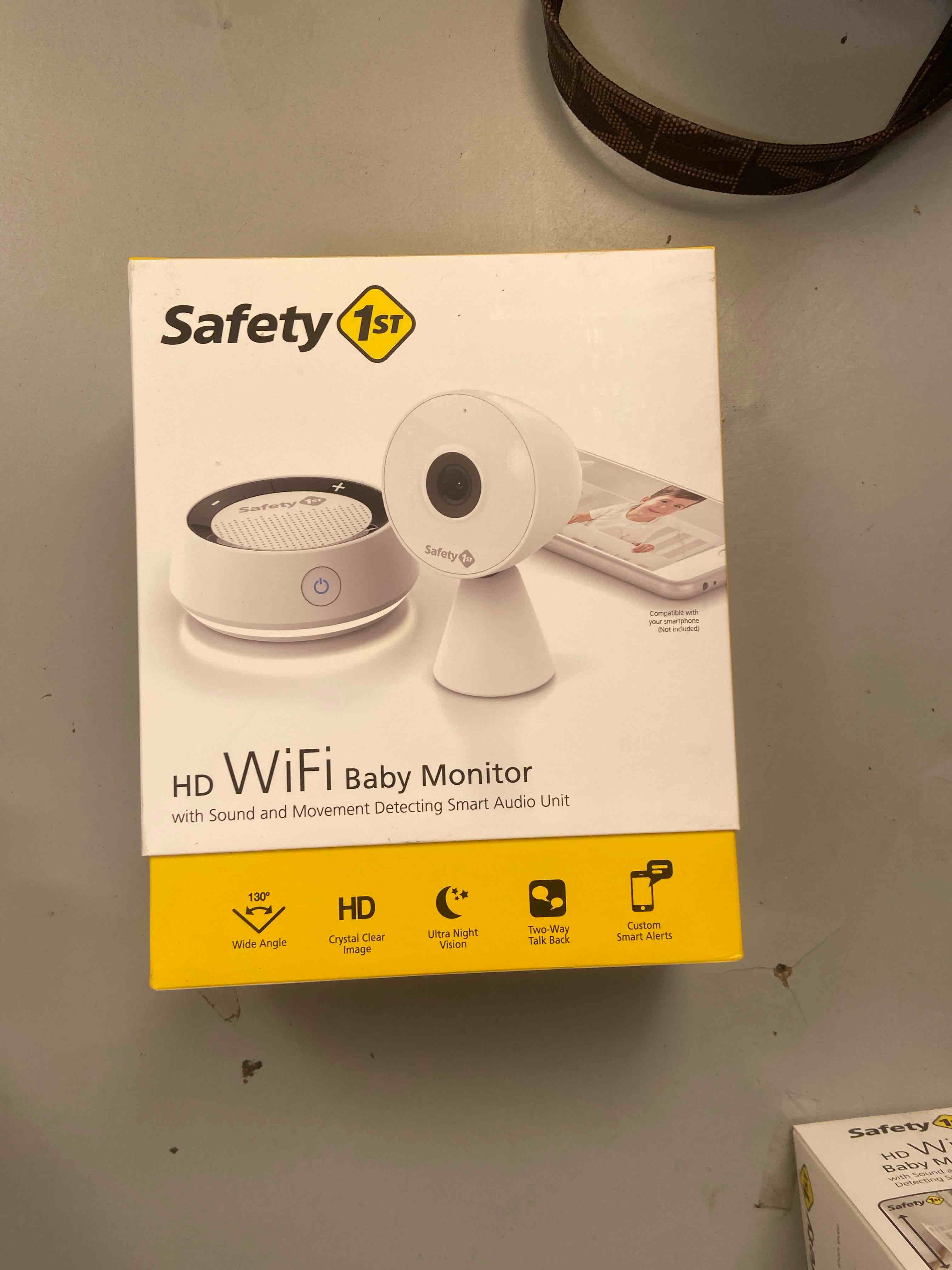 https://s3.amazonaws.com/lotting-images-prod/phillipi/GRA2325532_1760624289442.jpeg