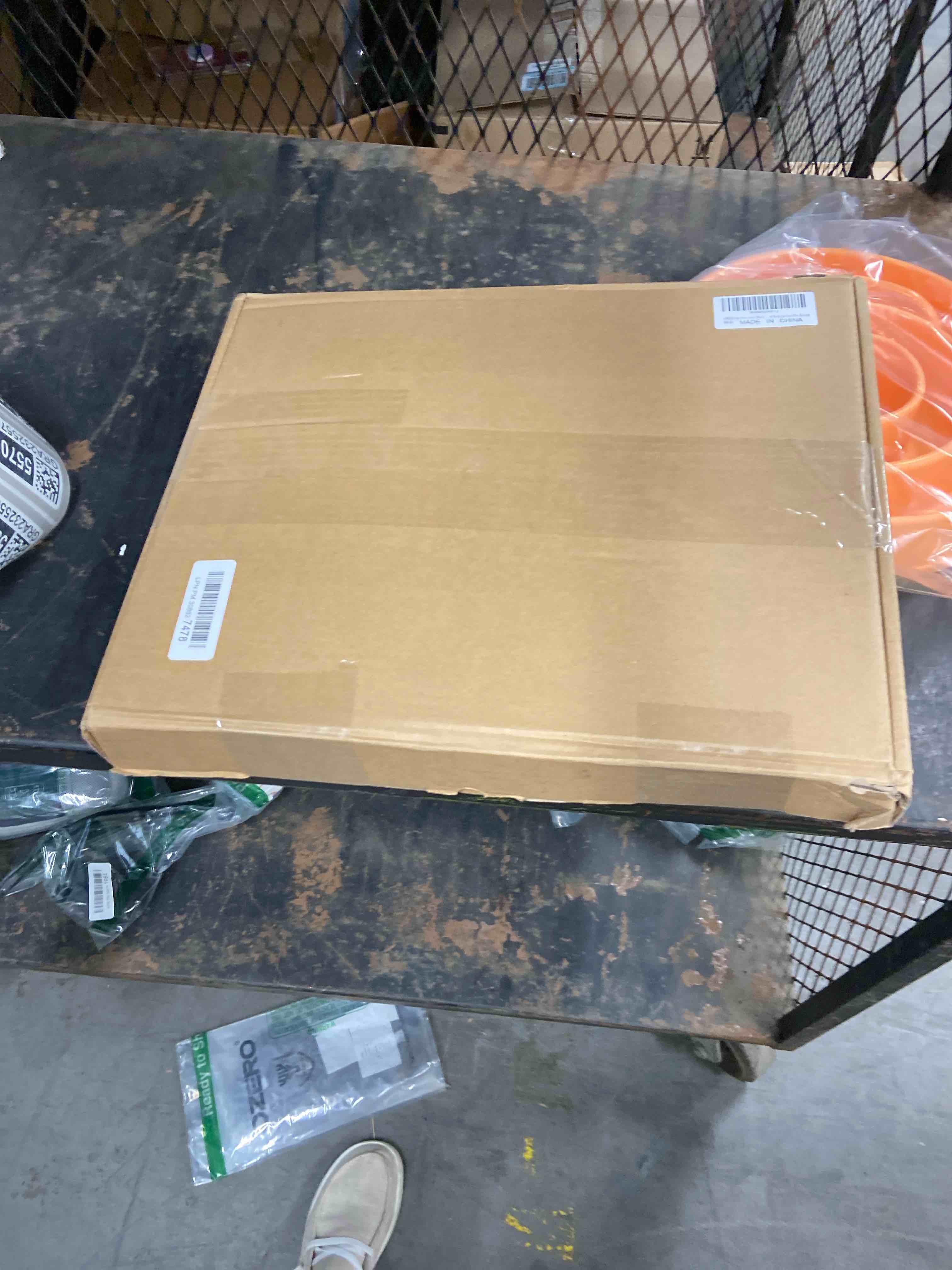 https://s3.amazonaws.com/lotting-images-prod/phillipi/GRA2325568_1760979673299.jpeg