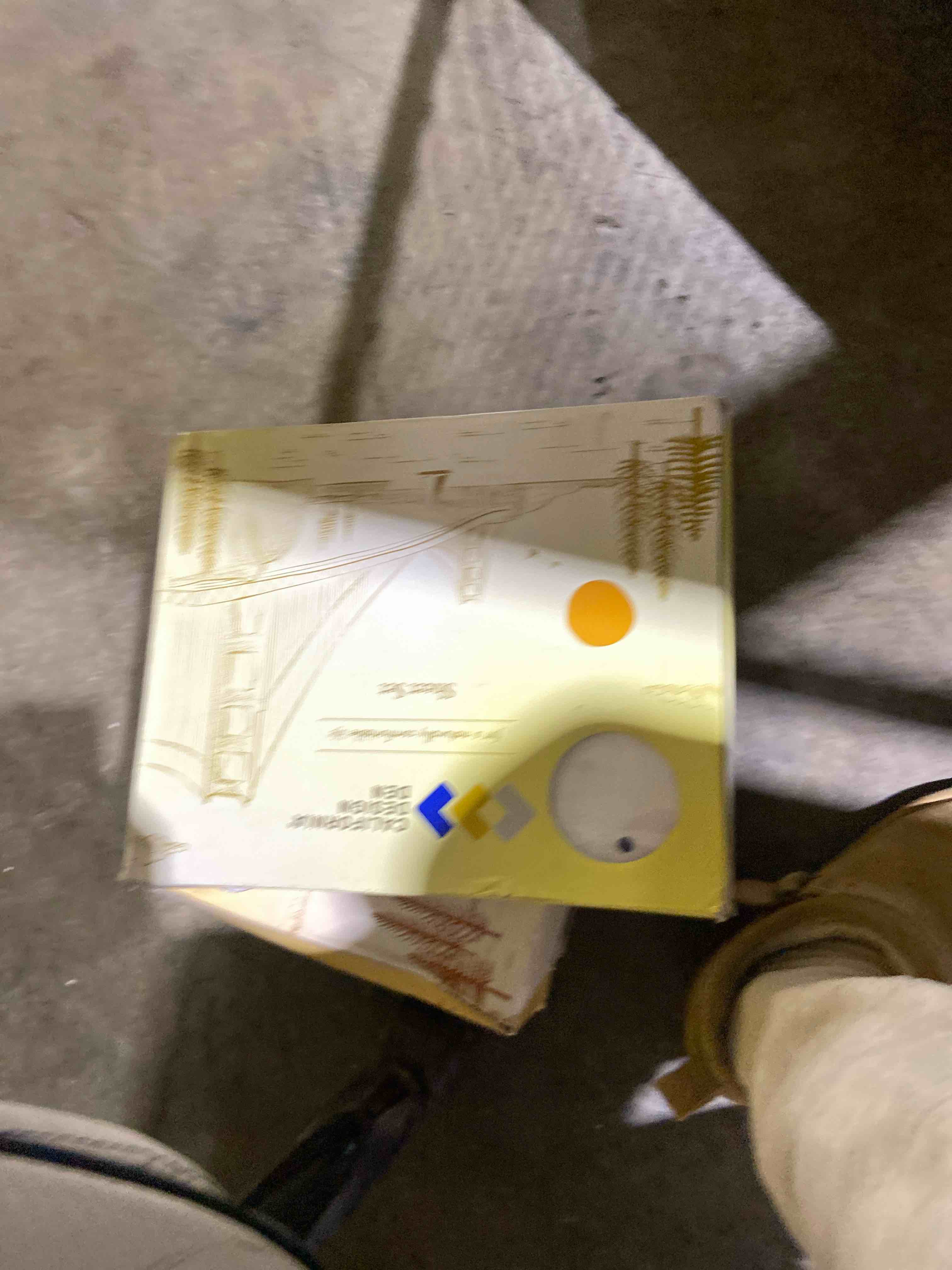 Condition photo showing New/Like New for California Design Den King Size Sheets Set - Soft 400 Thread Count Sateen, Natural 100% Cotton Sheets King Size, Deep Pockets with All Around Elastic for A, Cool & Durable Bedding - White