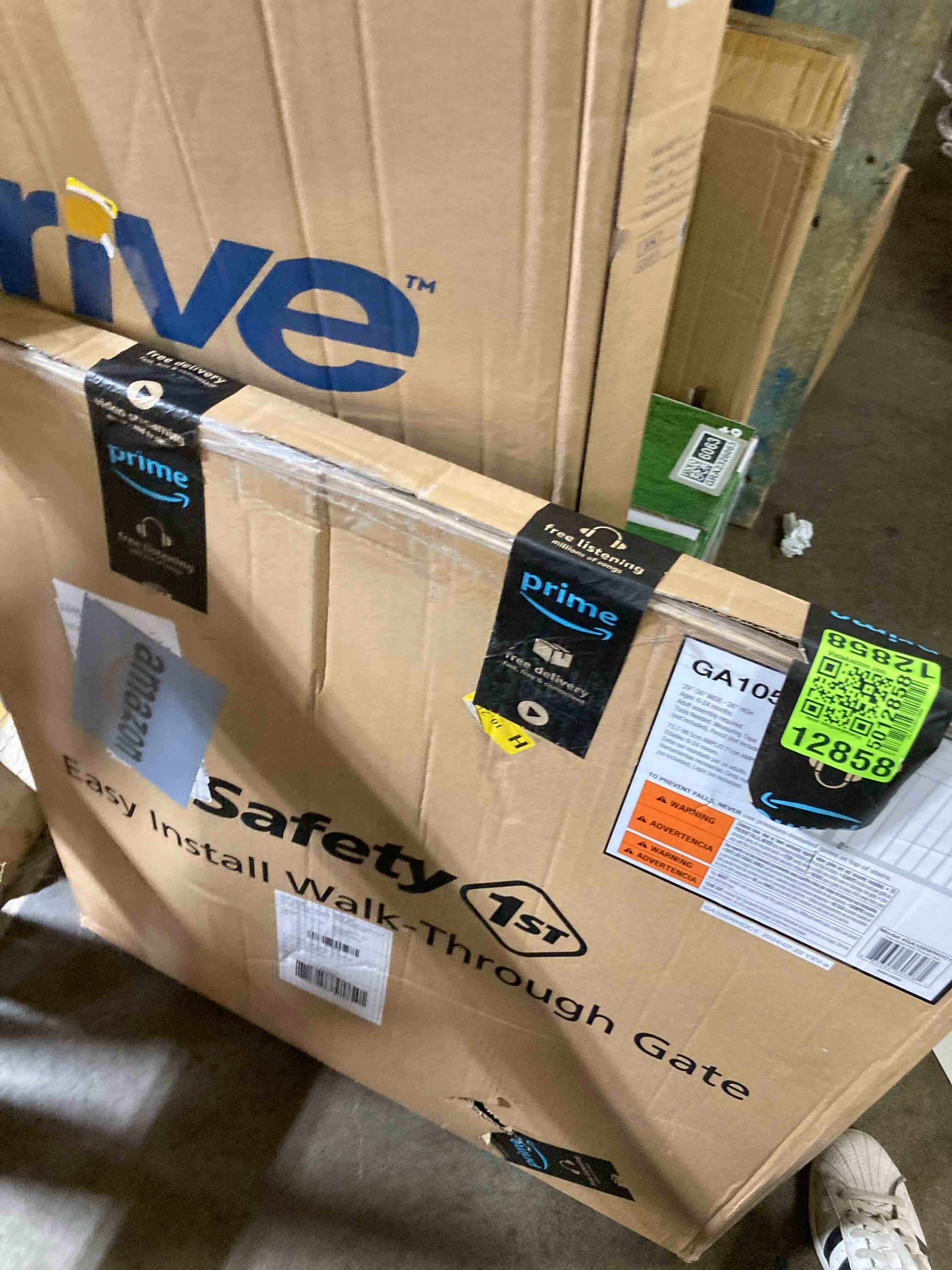 https://s3.amazonaws.com/lotting-images-prod/phillipi/GRA2326069_1752606860201.jpeg