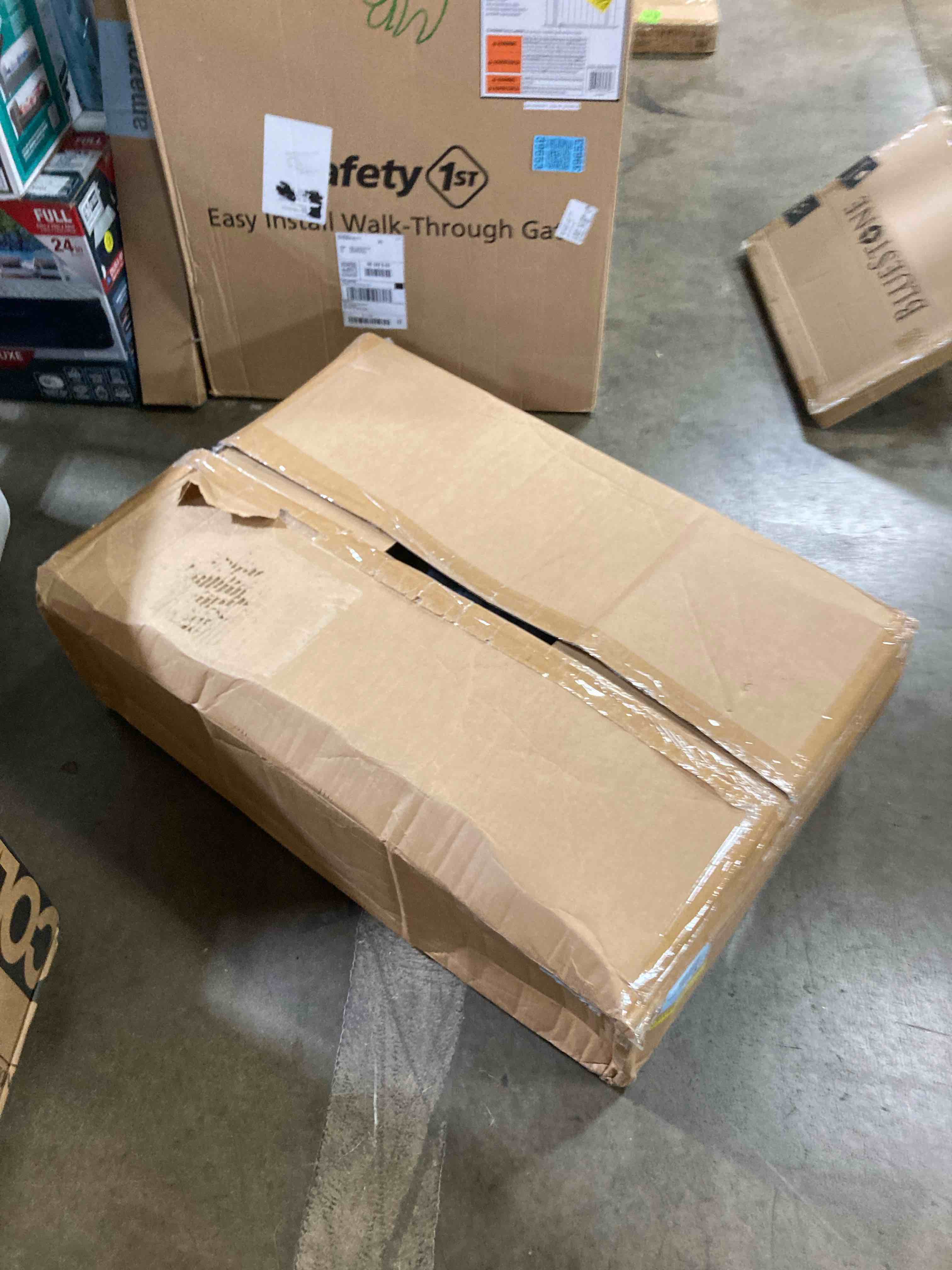 https://s3.amazonaws.com/lotting-images-prod/phillipi/GRA2326114_1752673174907.jpeg