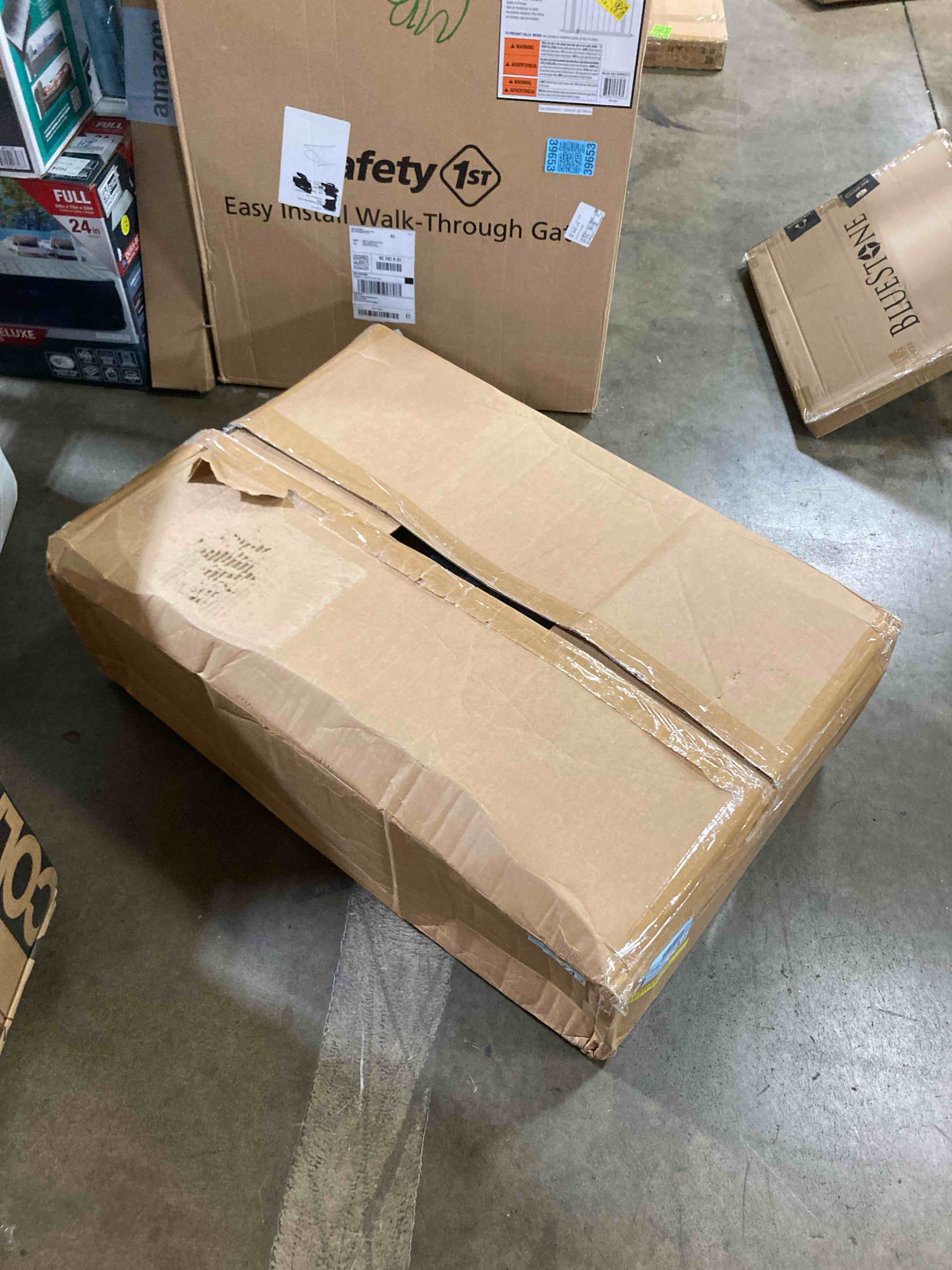 https://s3.amazonaws.com/lotting-images-prod/phillipi/GRA2326114_1752673176445.jpeg
