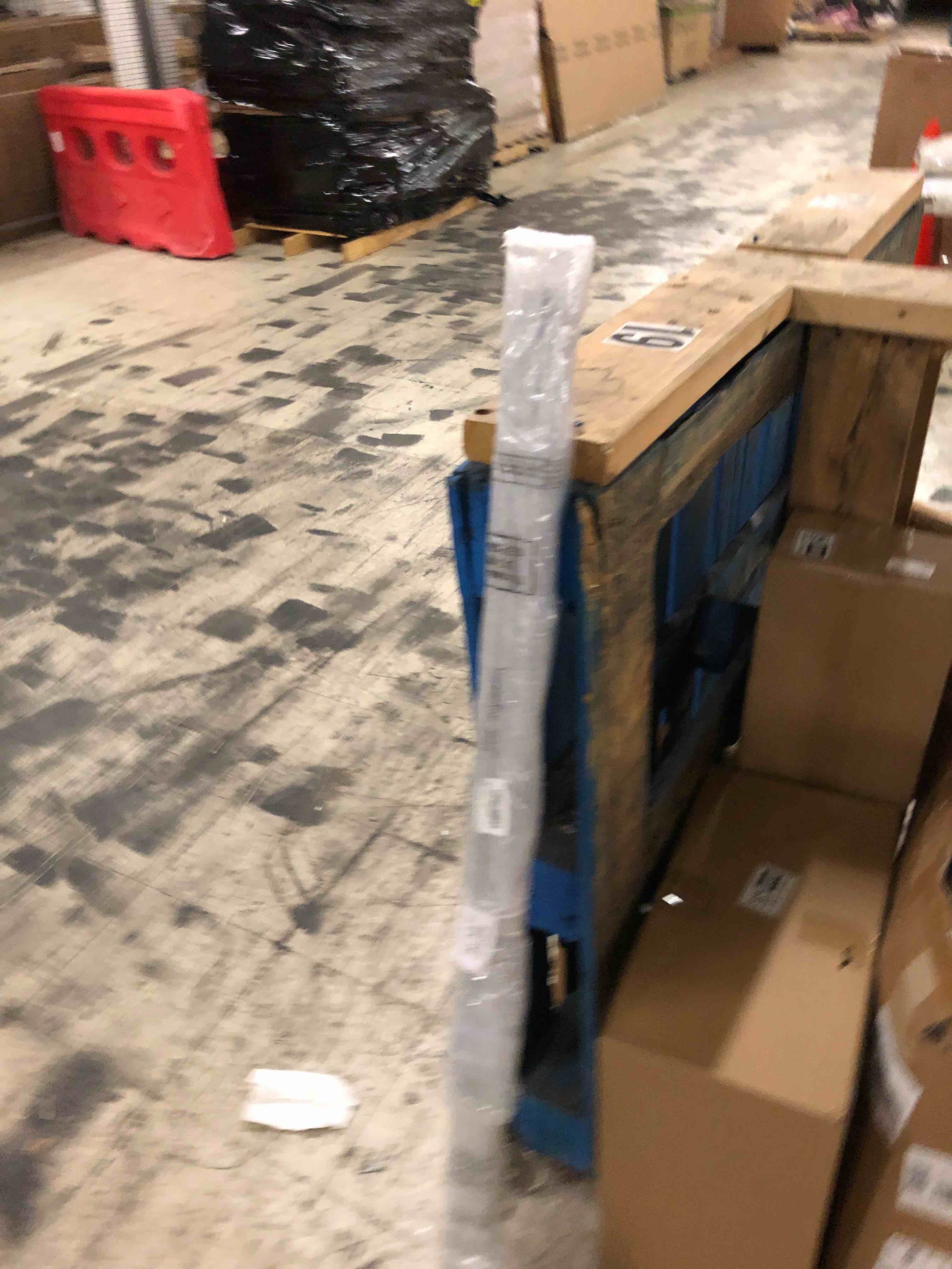 Condition photo showing New/Like New for 6 Pcs Dual Track Upright Wall Shelving System Heavy Duty Support System Twin Slot Shelf Rail Shelf Standards for Pantries Linen Closets Laundry Rooms(Silver,47.5 Inch) 47.5 Inch Silver