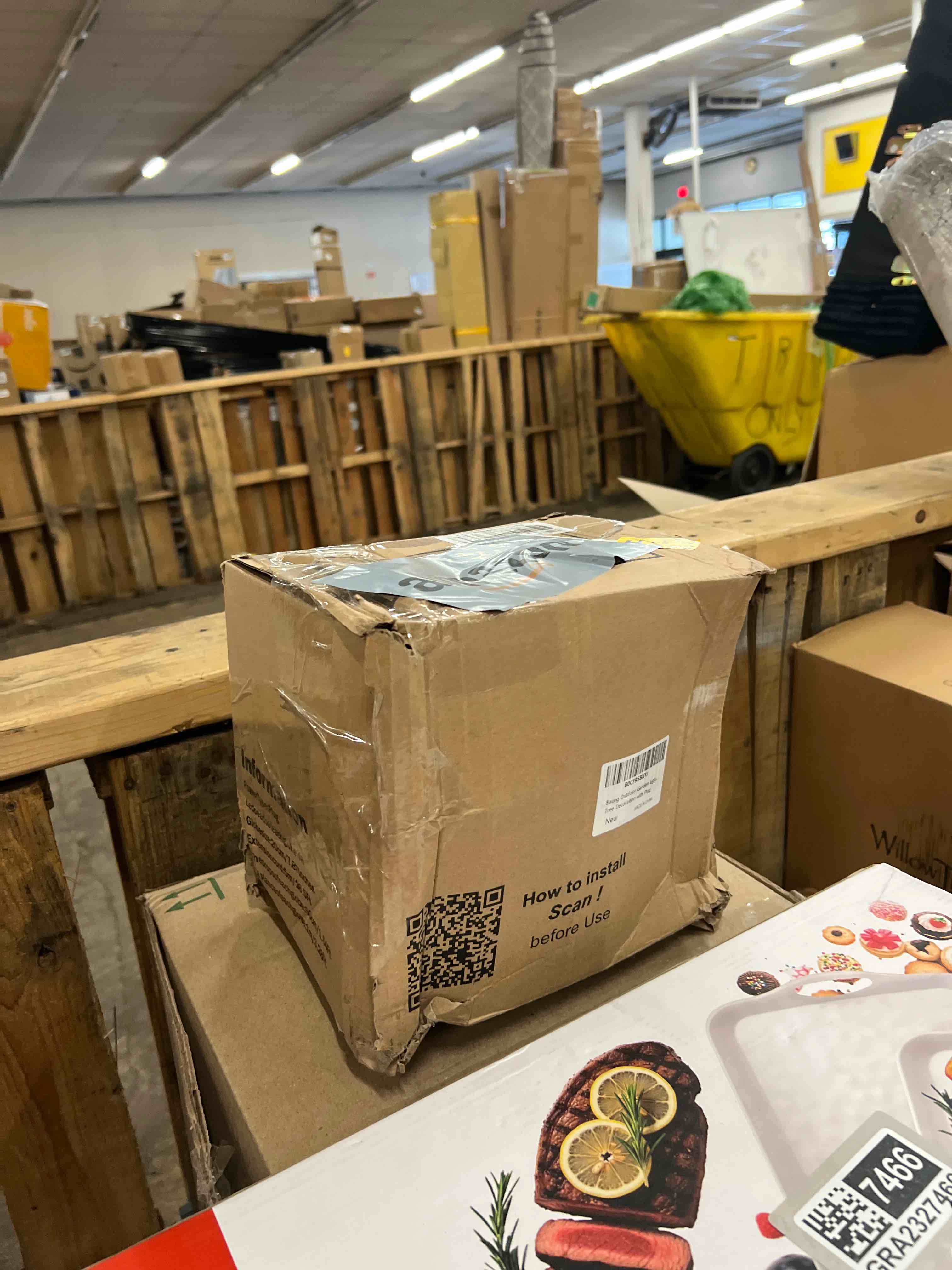 Condition photo showing New/Like New for Christmas String Lights Outdoors,4 Pack 7.98" Sphere Ball Tree Garden Globe Lights for Home, Party, Christmas, Porch Patio,Wedding, Garden,Tree Decoration with Memory Function Plug Warm White 7.87inch